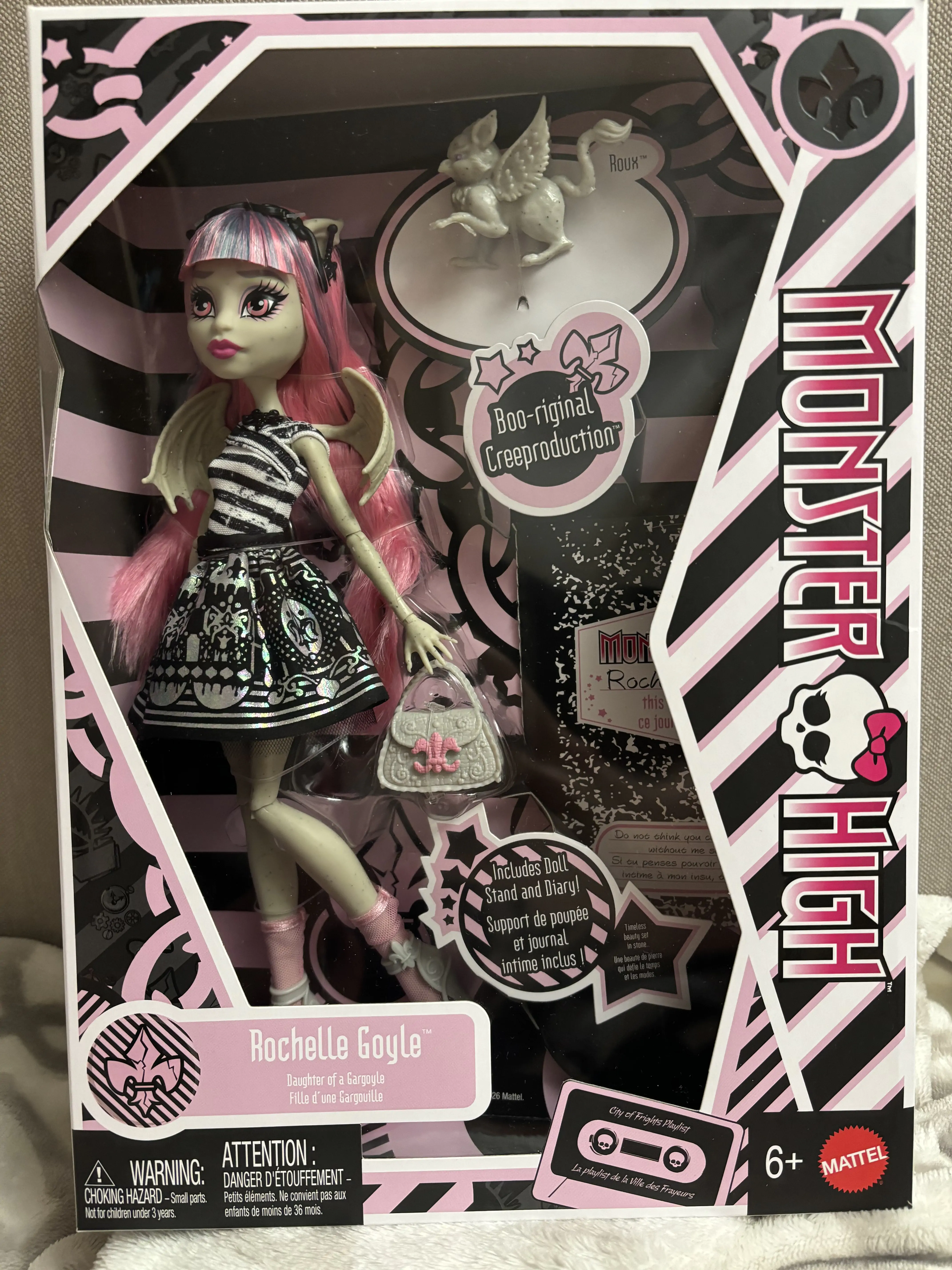 Papusa de colectie Monster High Rochelle Goyle poza produsului