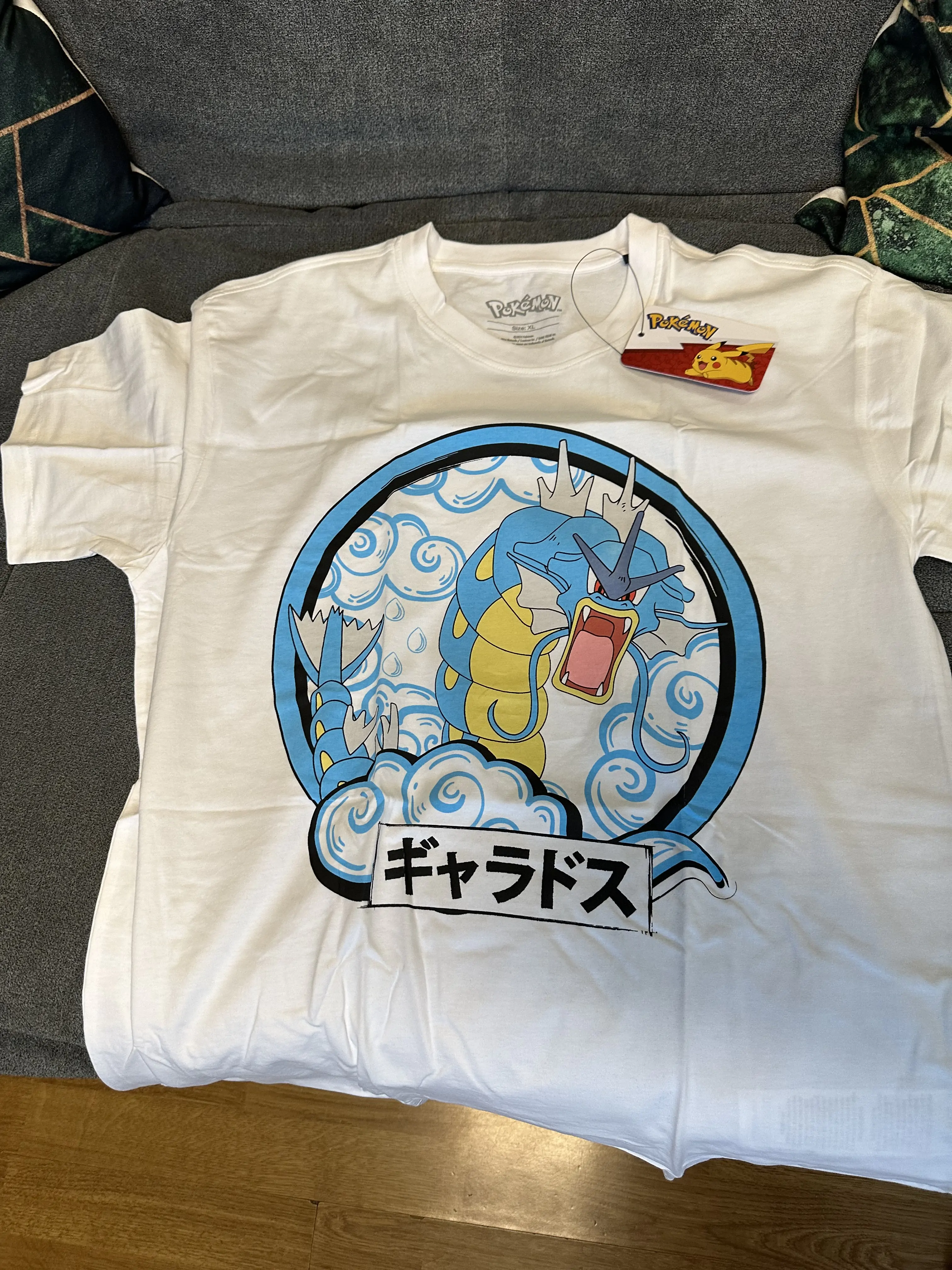 Tricou Pokémon Gyarados poza produsului