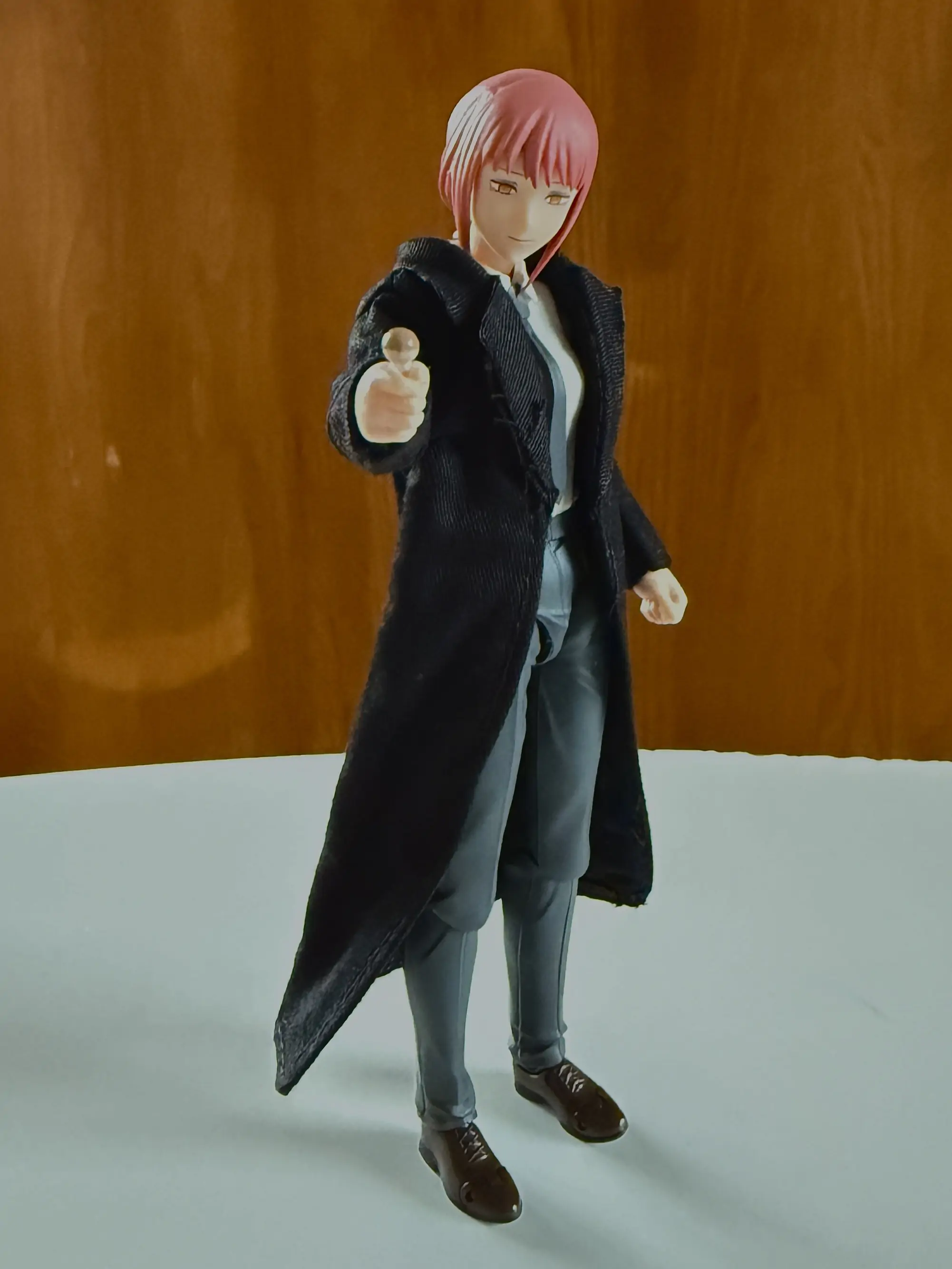 Figurină de acțiune Chainsaw Man S.H. Figuarts Makima 14 cm poza produsului
