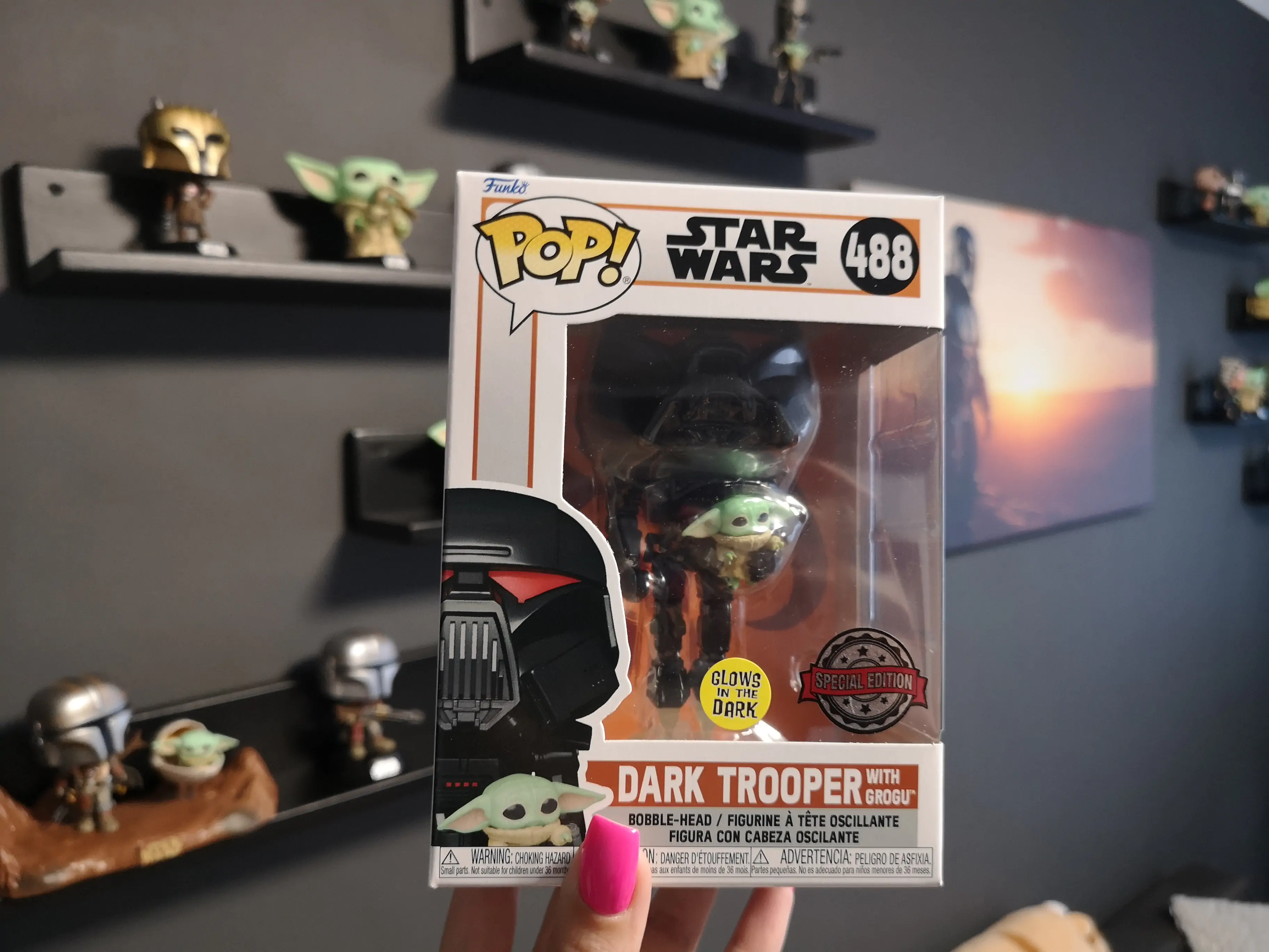 Figurină POP Star Wars Dark Trooper Exclusiv poza produsului