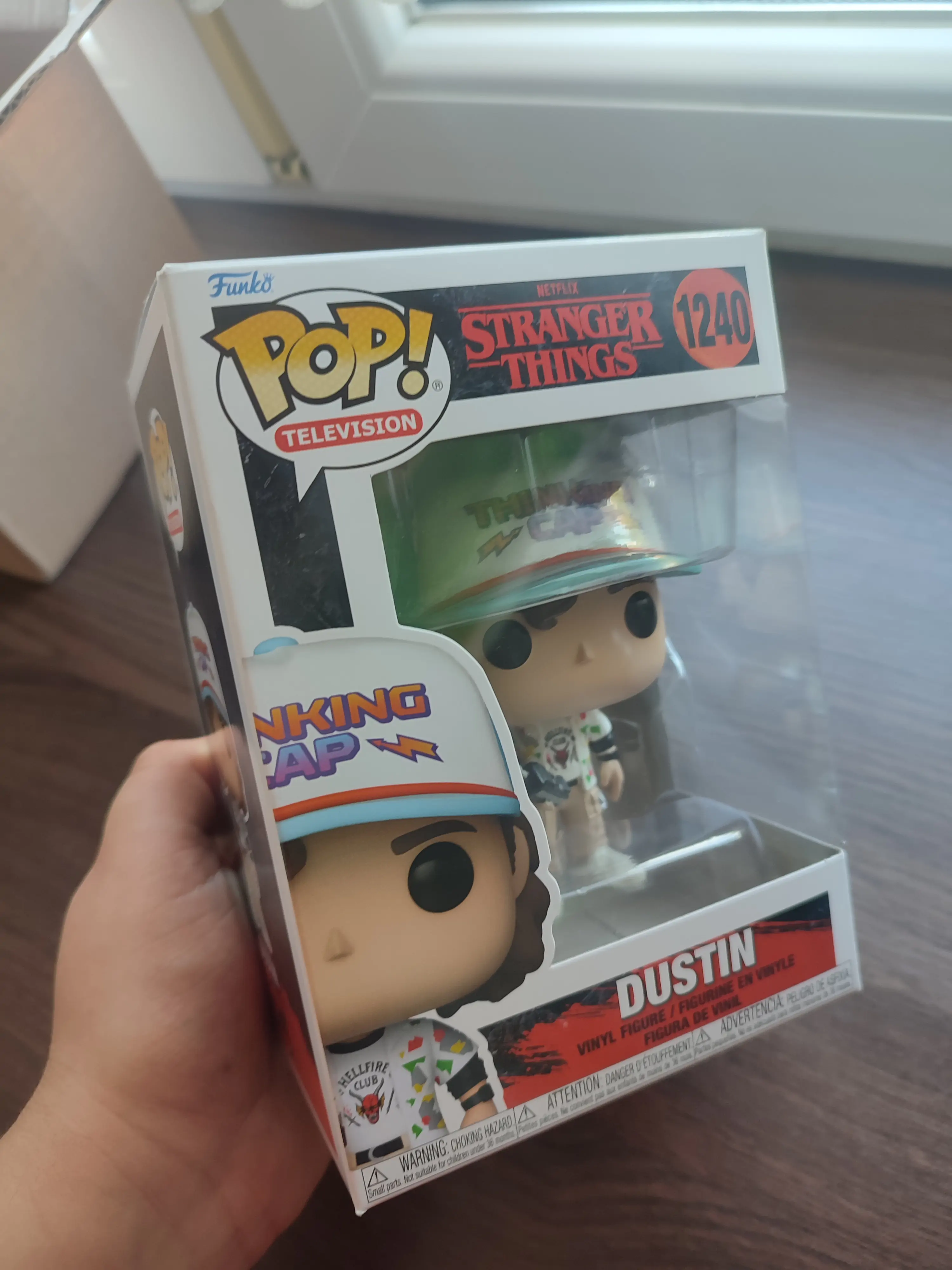 Stranger Things POP! TV Figurina Vinyl Dustin 9 cm poza produsului