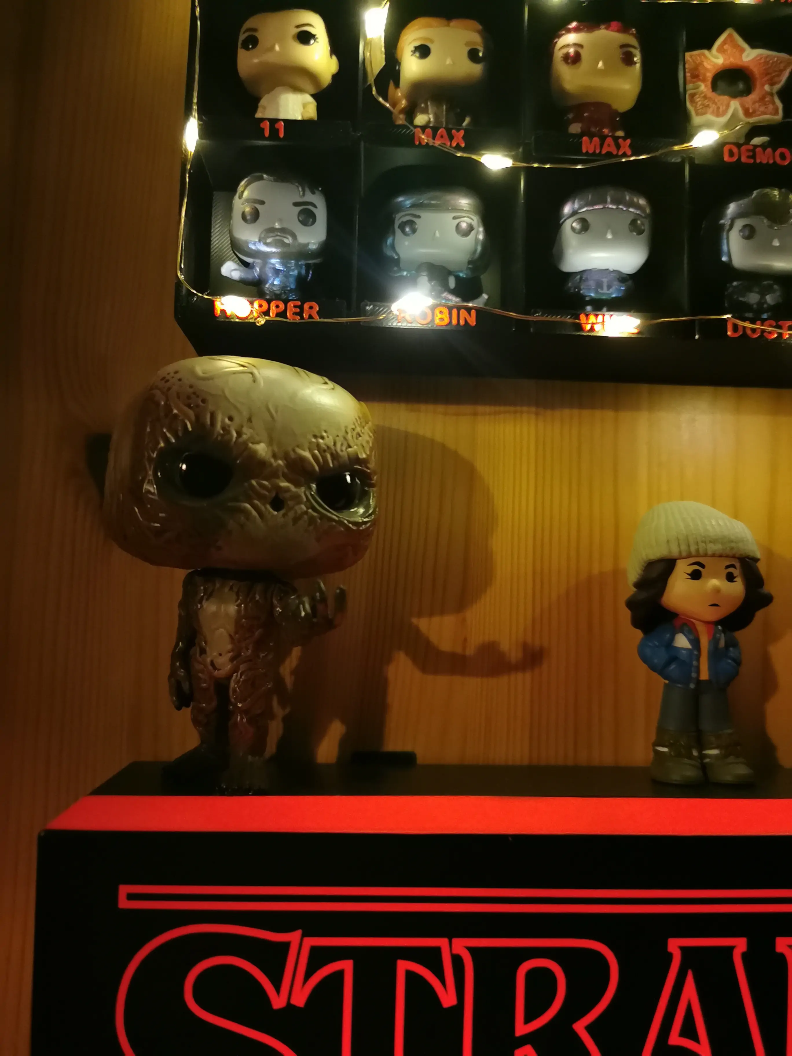 Stranger Things POP! Figurina de vinil Vecna arătând 9 cm poza produsului