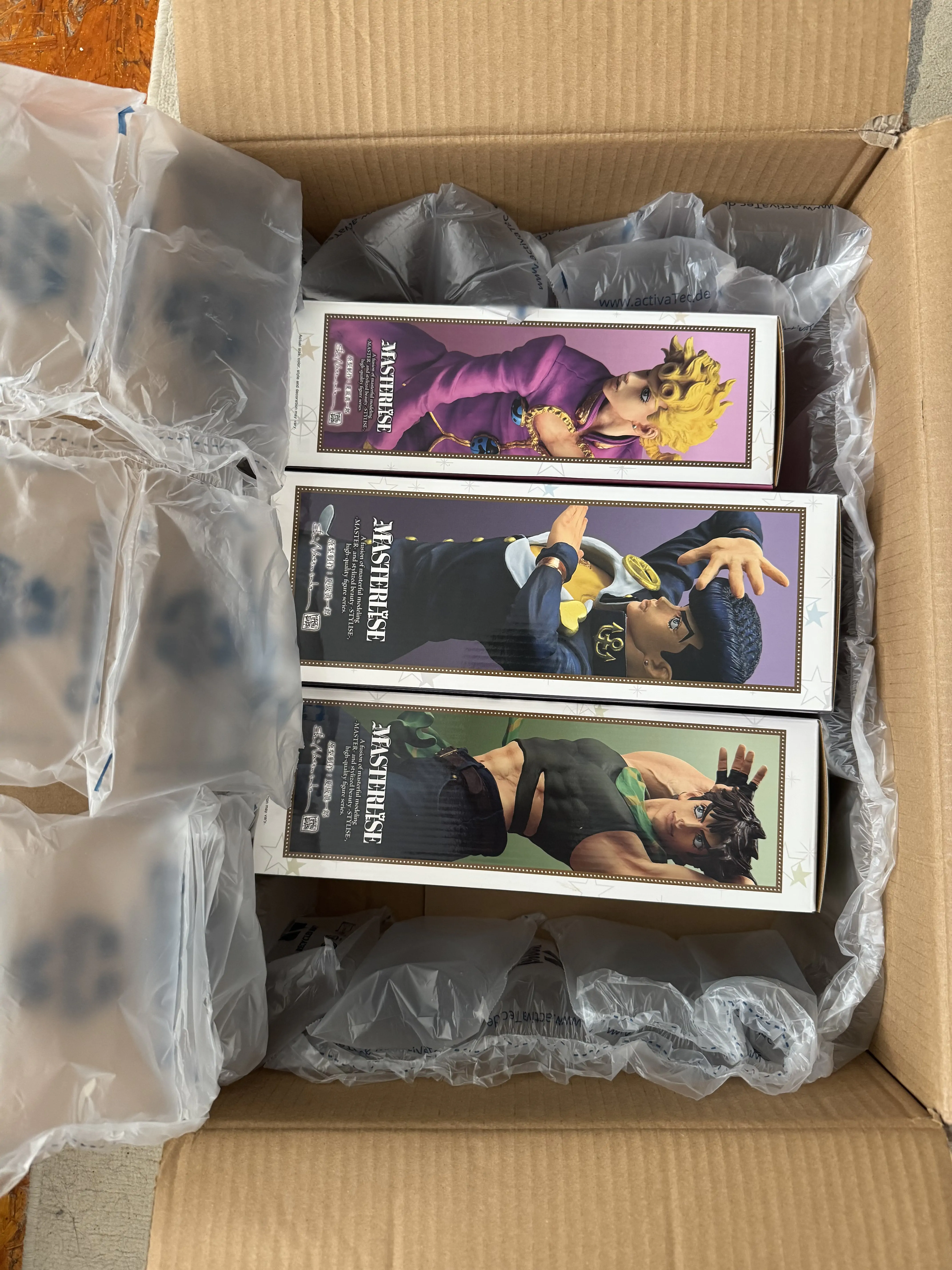 Jojo's Bizarre Adventure The Gathering of Stars Giorno Giovanna Ichibansho figurina de 21cm poza produsului