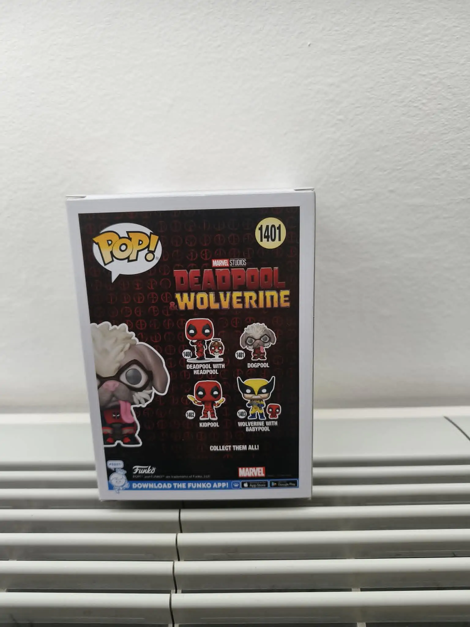 Figurină Funko POP Marvel Deadpool & Wolverine Dogpool poza produsului