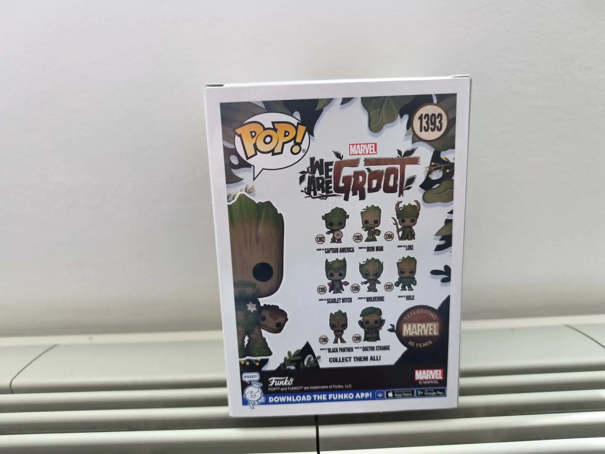 Figurină Funko POP Marvel We Are Groot - Groot ca Iron Man poza produsului