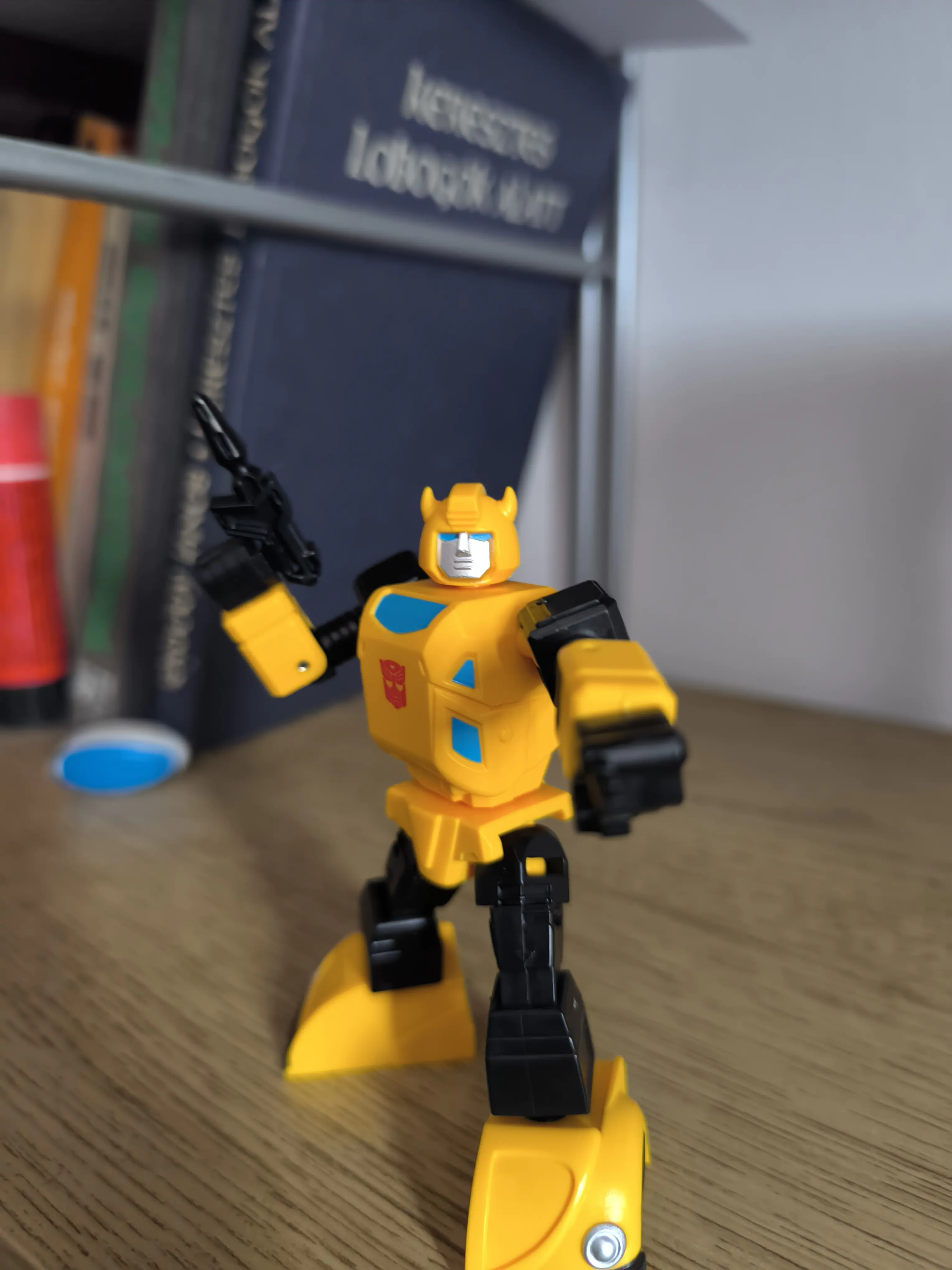 Transformers: Generation One AMK Mini Series Model Kit din plastic Bumblebee 10 cm poza produsului
