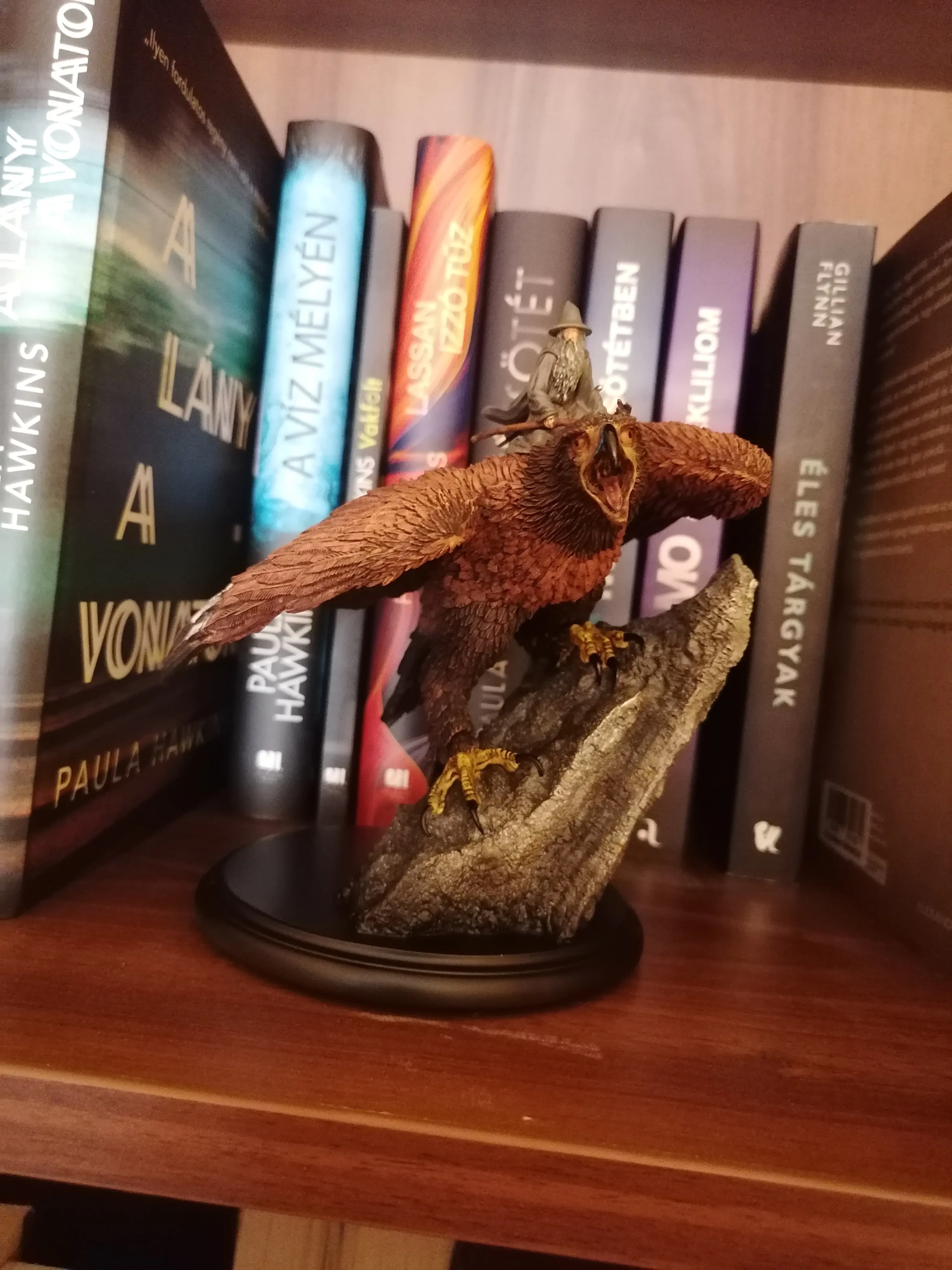 Statuie Lord of the Rings Gandalf on Gwaihir 15 cm poza produsului