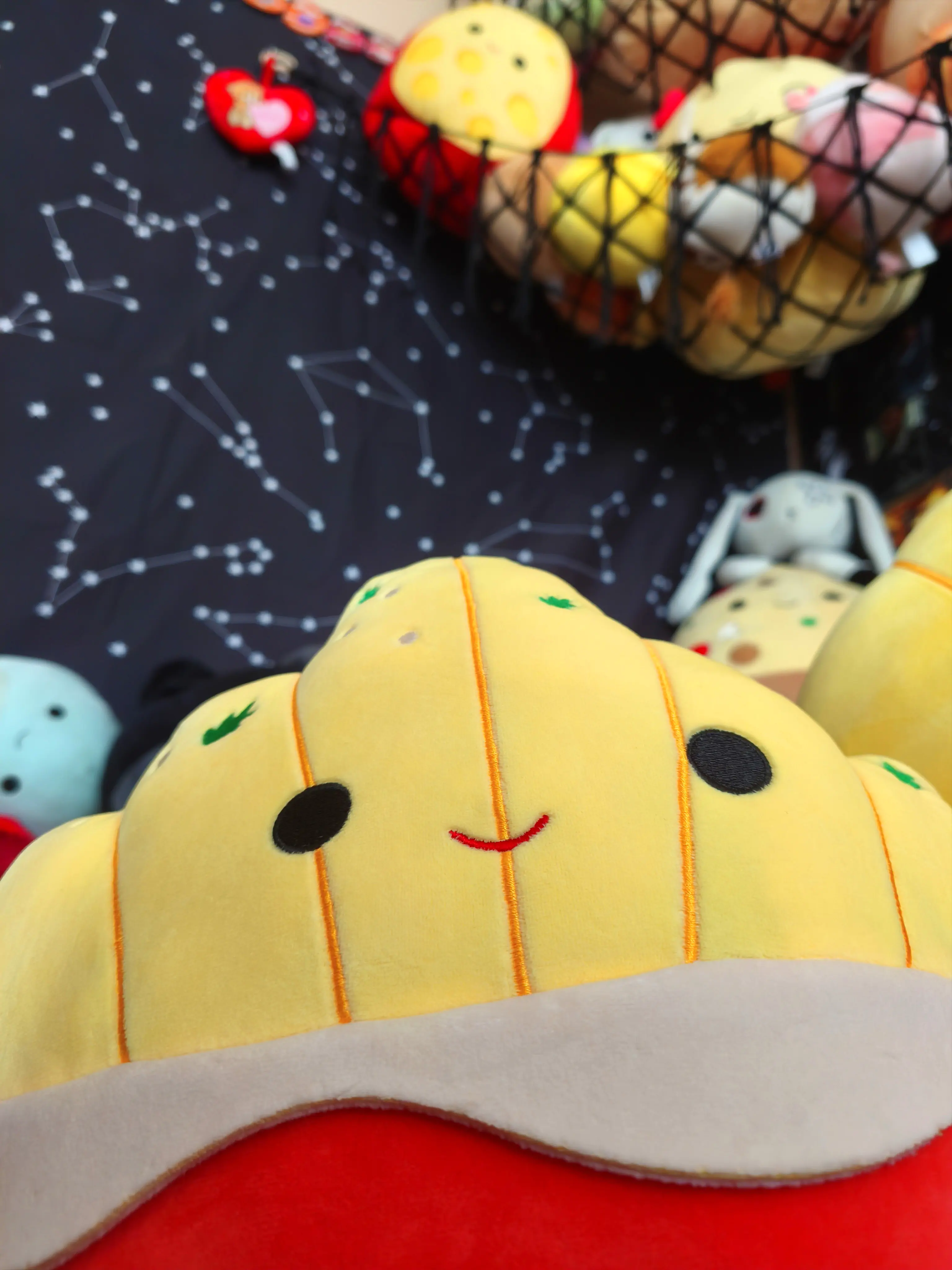 Squishmallows Figurina de pluș Brendan Garlic Parmesan Fries 30 cm poza produsului
