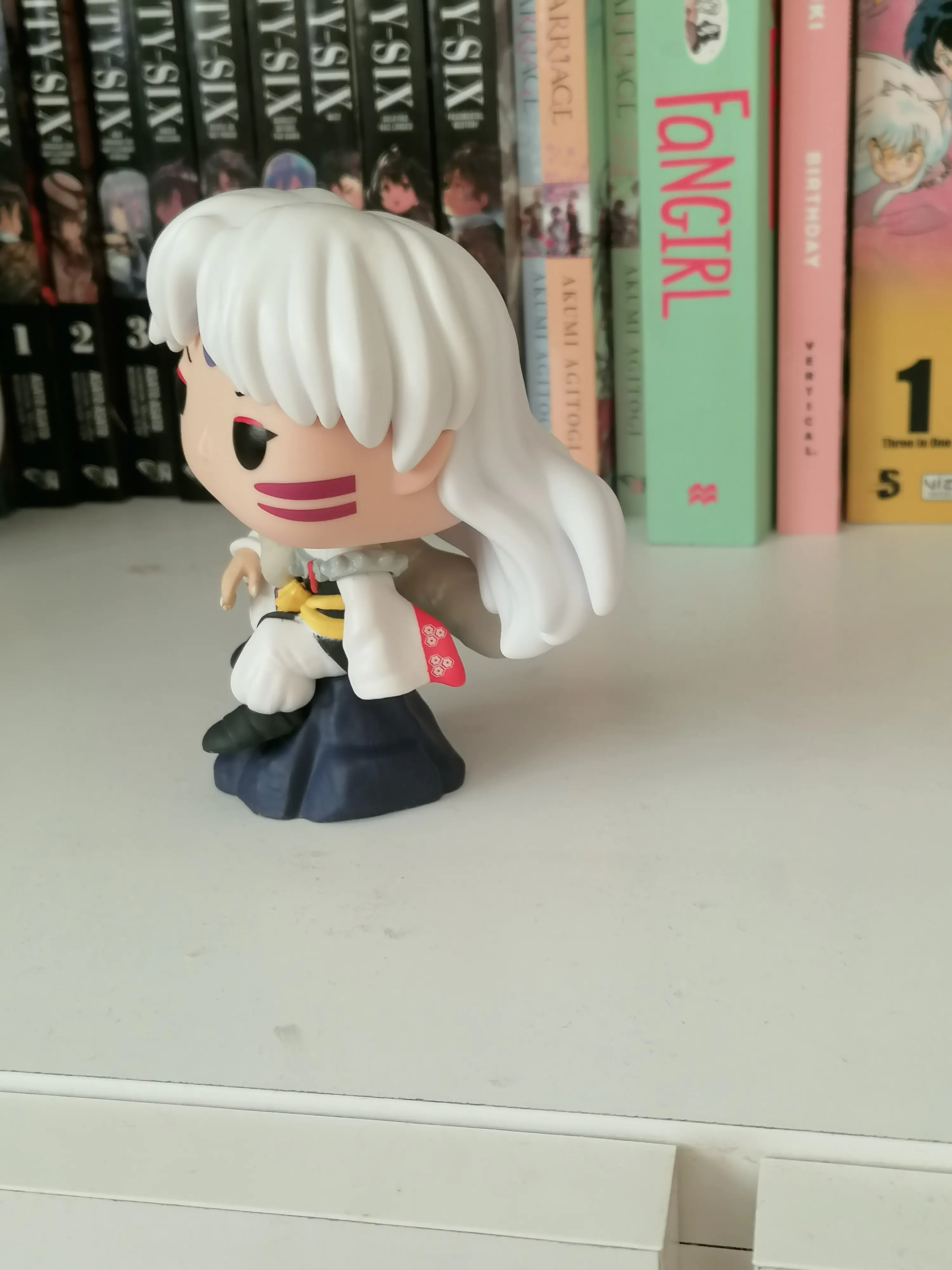 Figurină de vinil animată Inuyasha Funko POP! Plus Sesshomaru (Sitting) 9 cm poza produsului