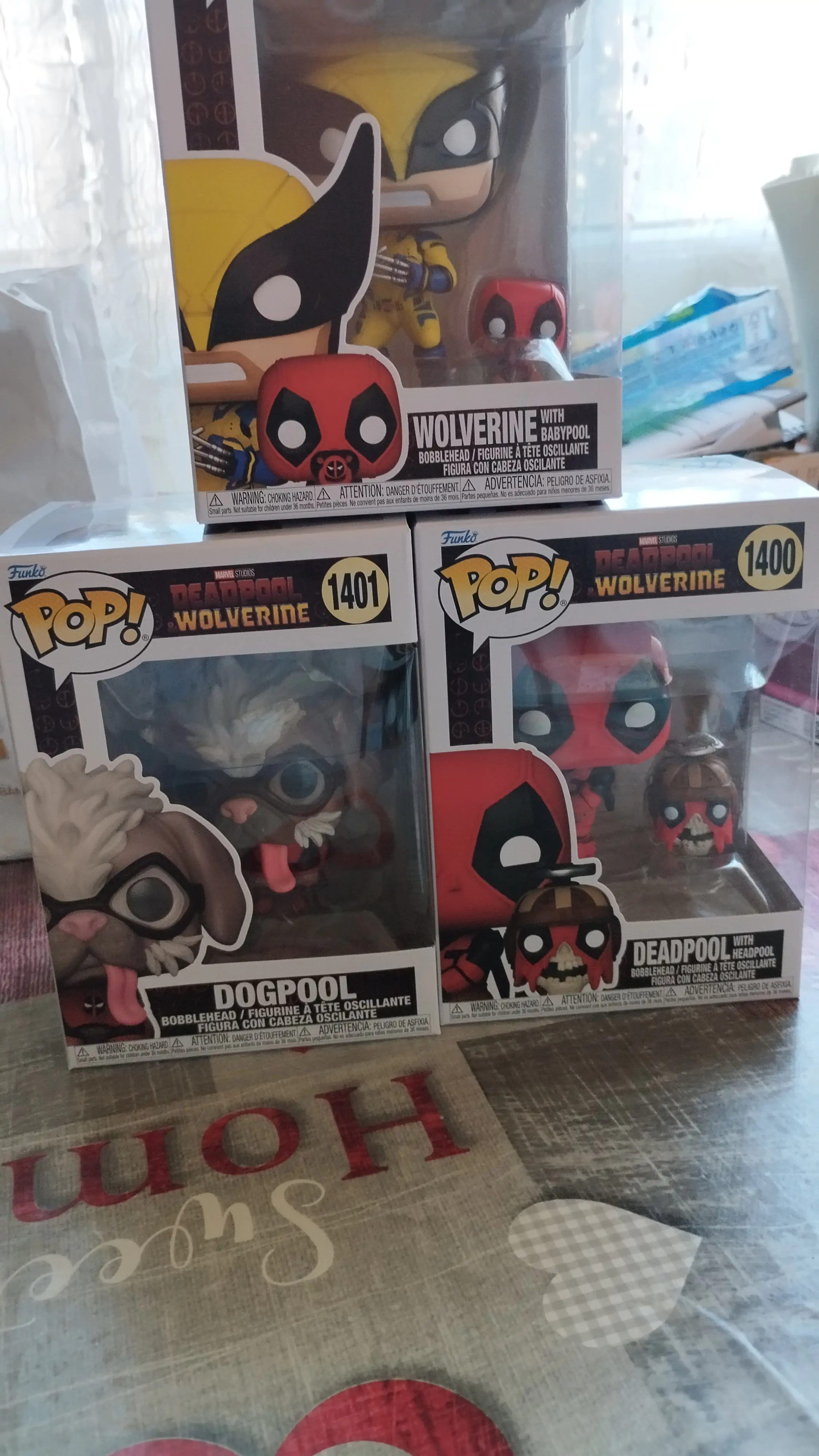 Figurină Funko POP Marvel Deadpool & Wolverine - Wolverine cu Babypool poza produsului