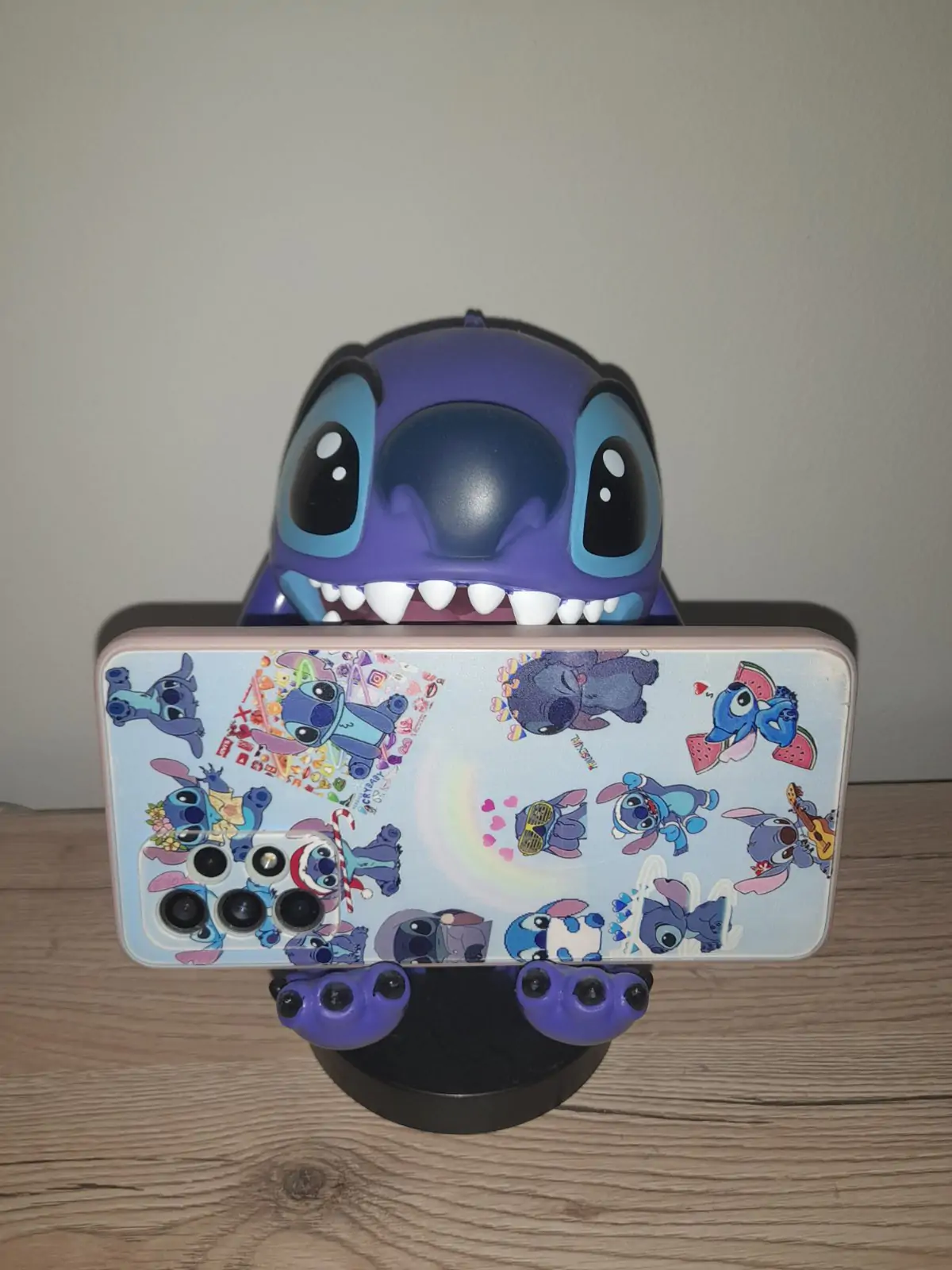 Lilo & Stitch Cable Guys Suport de încărcare Smiley Stitch 21 cm poza produsului