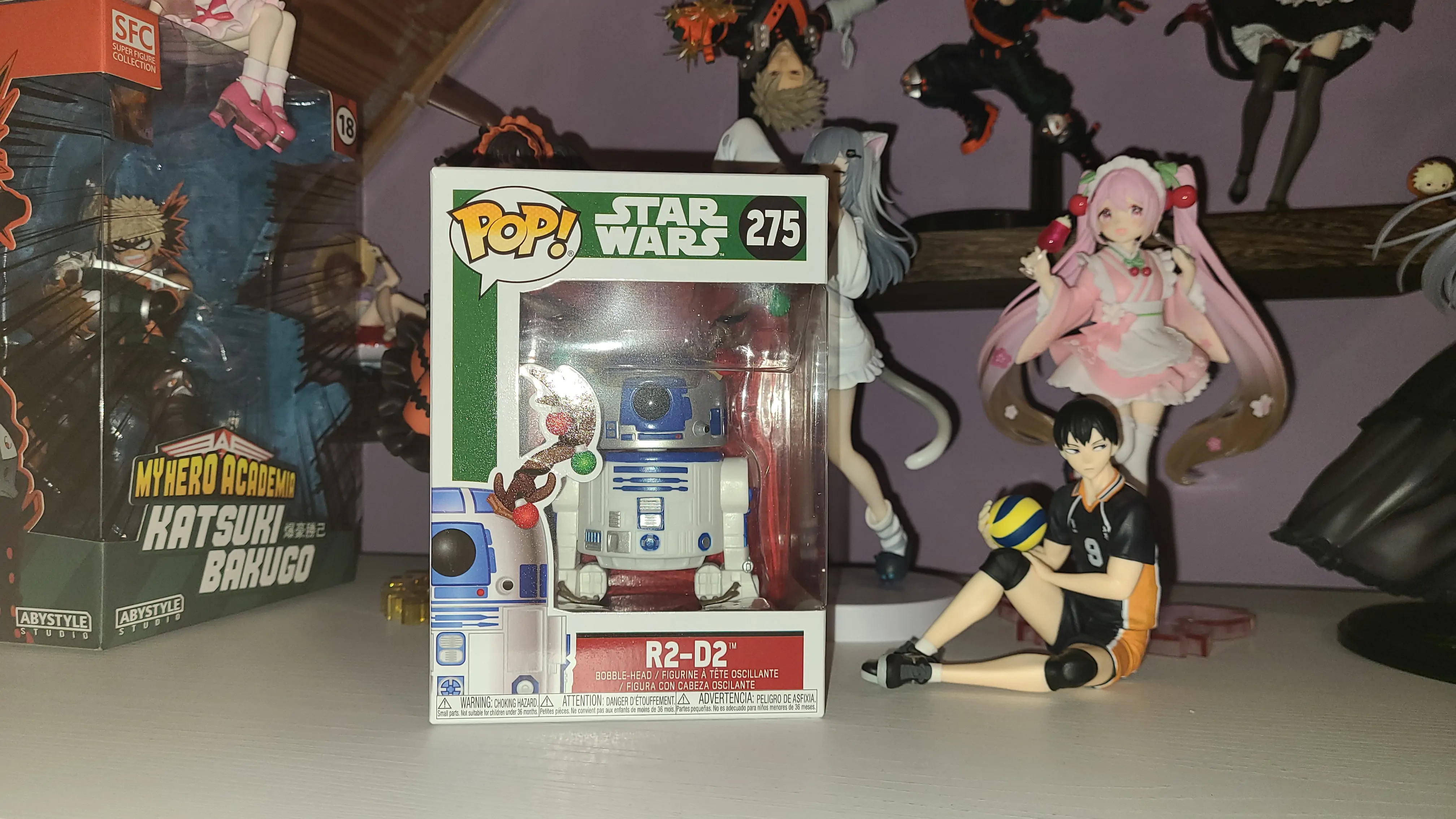 figurina POP Star Wars Holiday R2-D2 cu coarne poza produsului