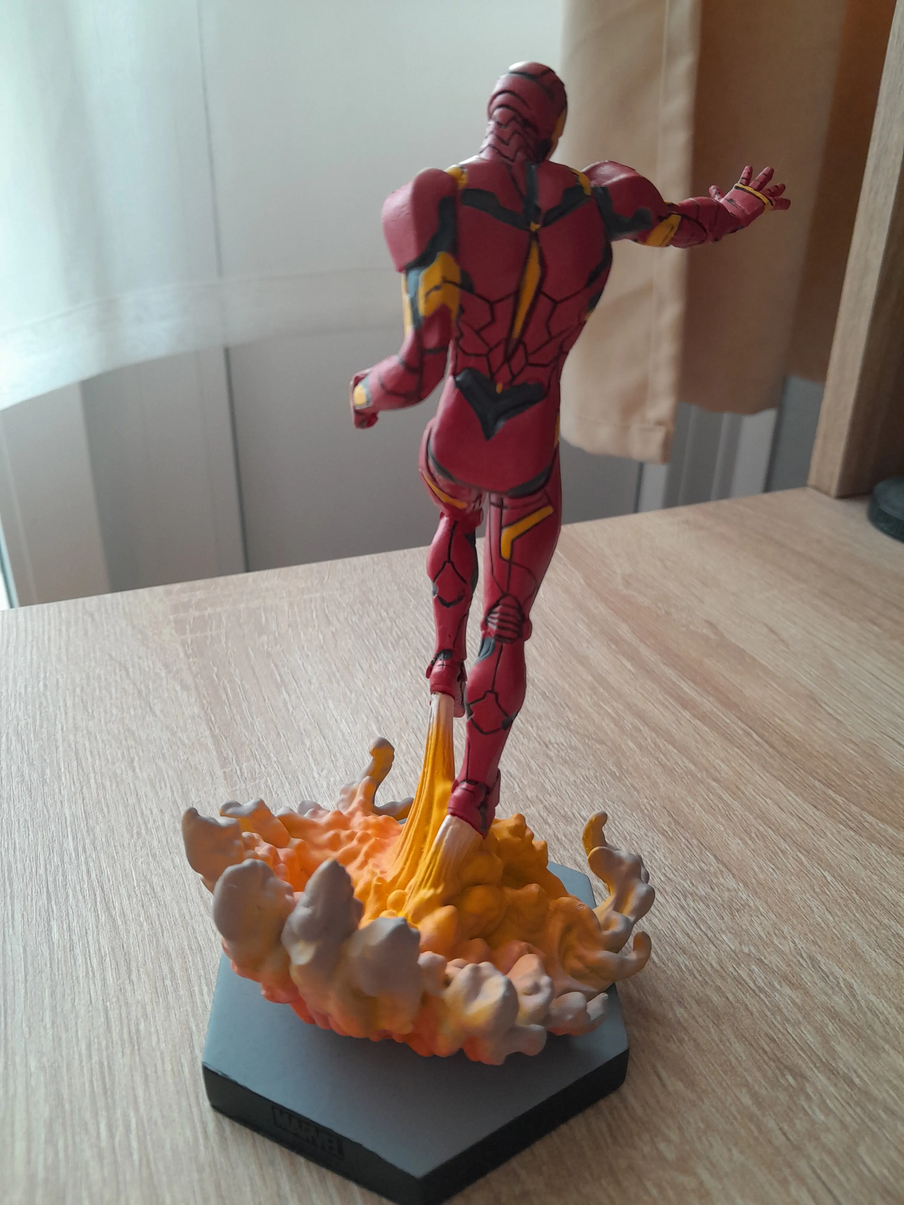 Marvel VS. Statuie Colecție 1/16 Iron Man 16 cm poza produsului