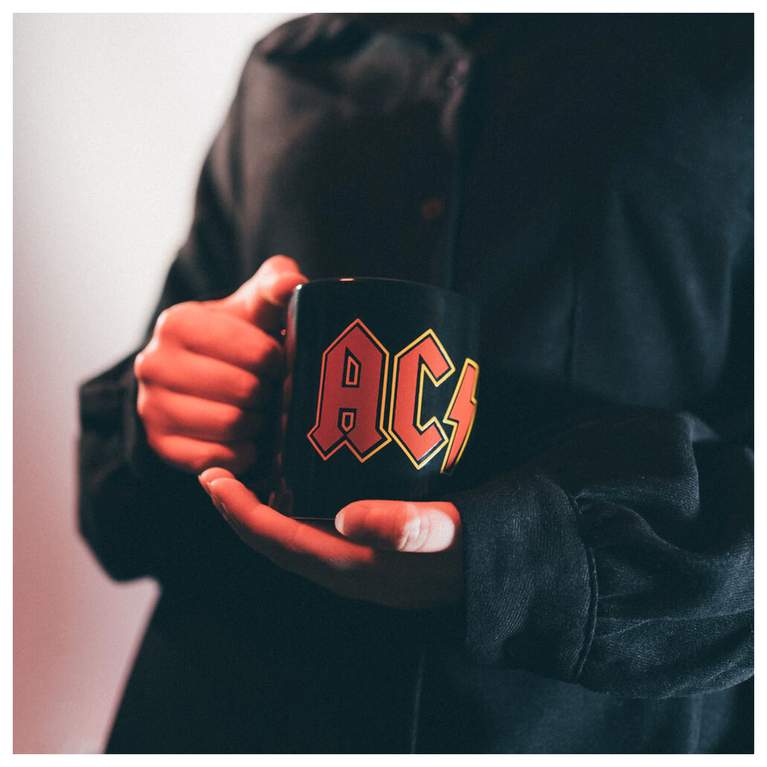 AC/DC cana 350ml poza produsului