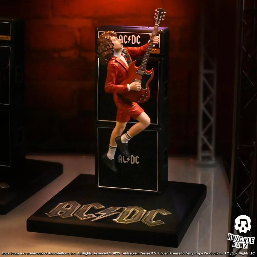 Statuie AC/DC Rock Iconz Angus Young III 25 cm poza produsului