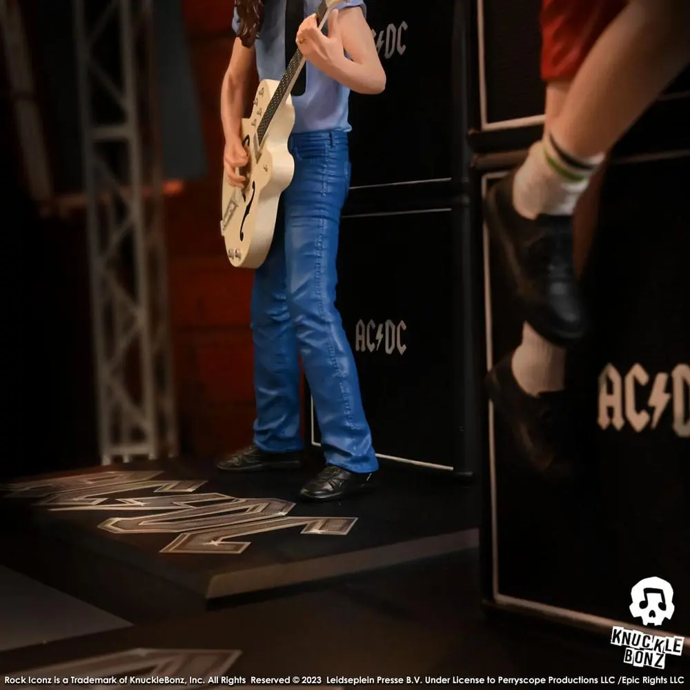 Statuie AC/DC Rock Iconz Malcolm Young II 23 cm poza produsului