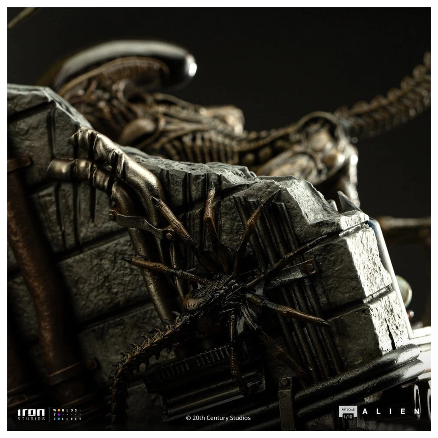 Alien 3 Art Scale Statuie scara 1/10 Ellen Ripley and Dog Alien 23 cm poza produsului