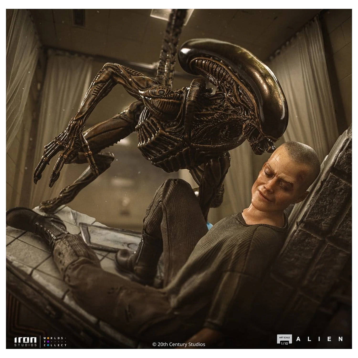 Alien 3 Art Scale Statuie scara 1/10 Ellen Ripley and Dog Alien 23 cm poza produsului