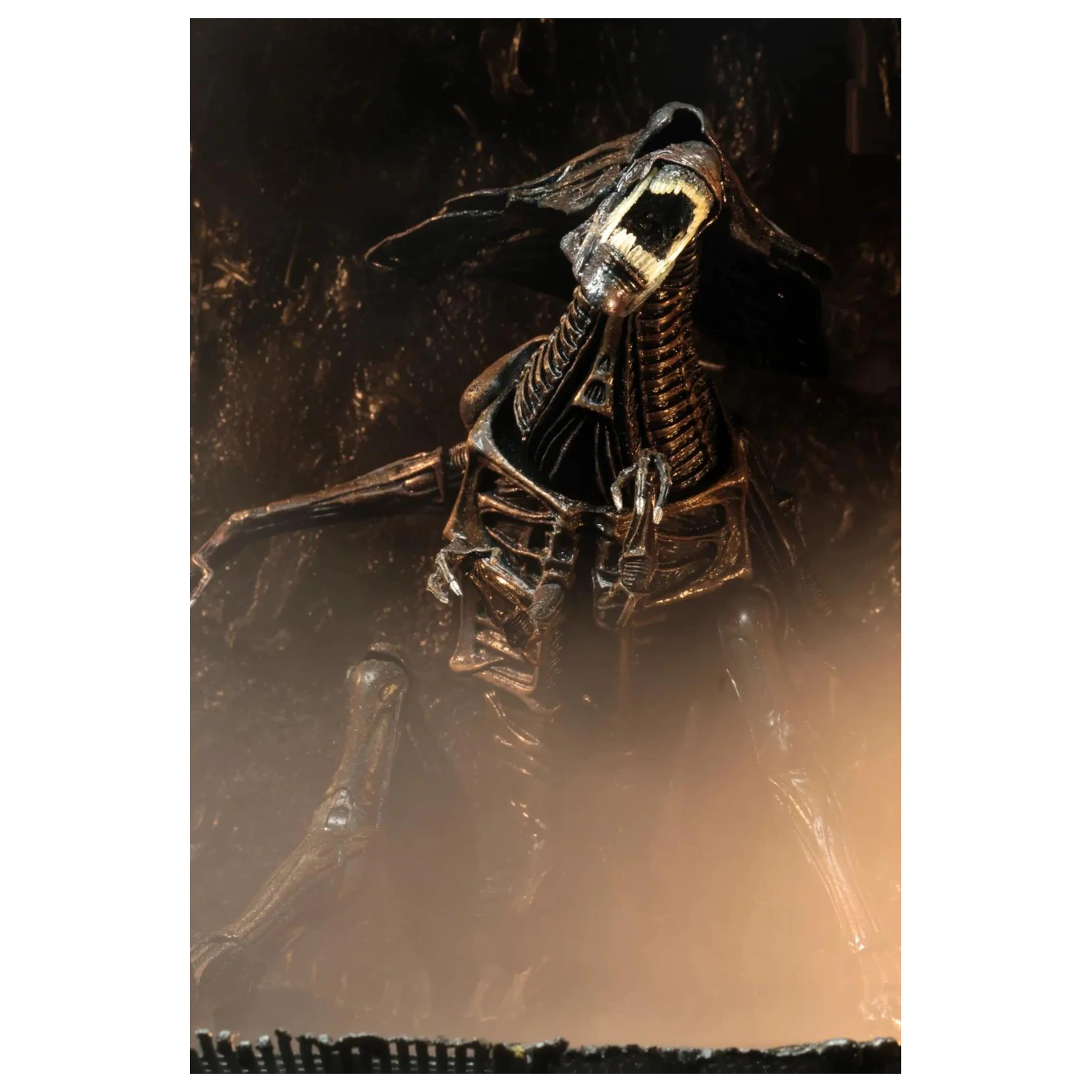 Figura Alien Resurrection Alien Queen Ultra Deluxe 37 cm poza produsului