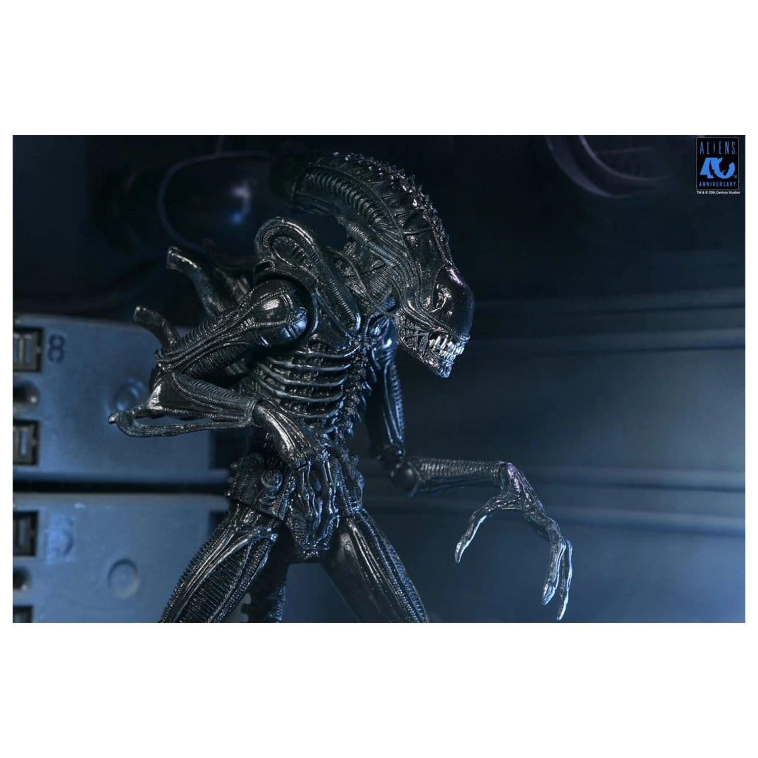 Aliens Ultimate Action Figure Warrior (1986) Xenomorph Black (40th Anniversary) 23 cm poza produsului