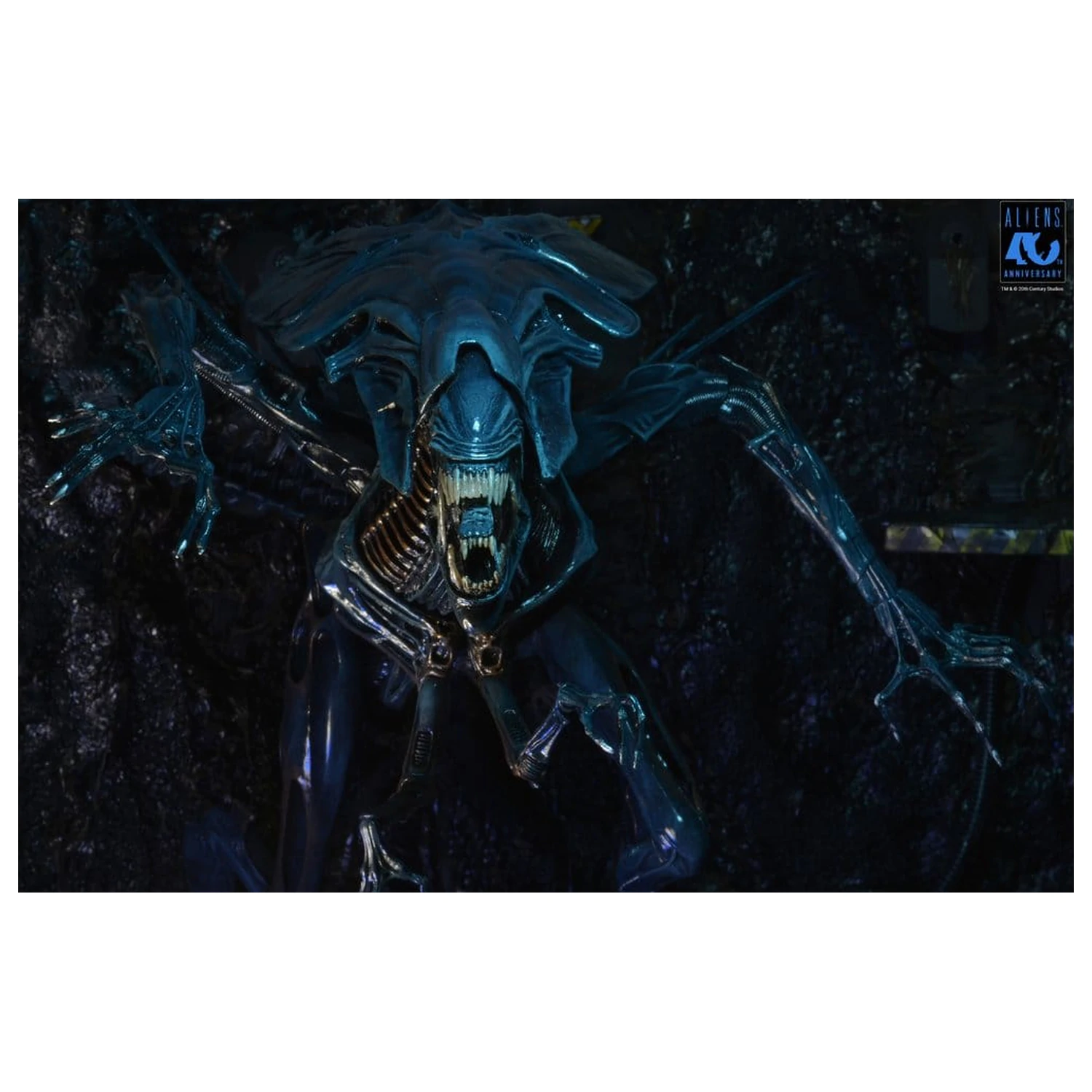 Aliens Ultra Deluxe Action Figure Alien Queen (40th Anniversary) 38 cm poza produsului