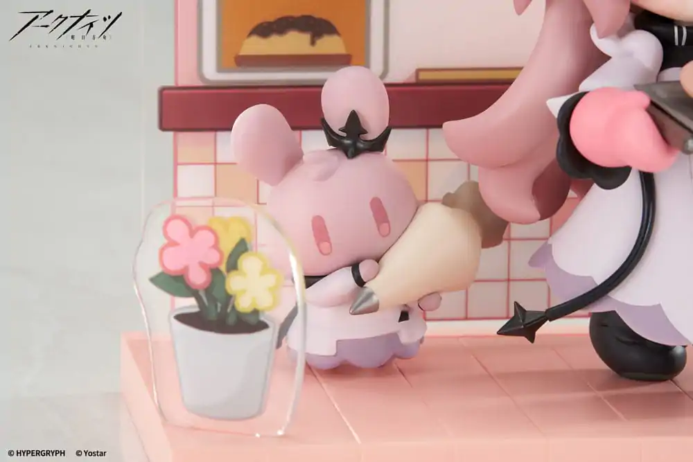 Arknights Would You Like A Dessert? Mini Series Statuie PVC Civilight Eterna 11 cm poza produsului