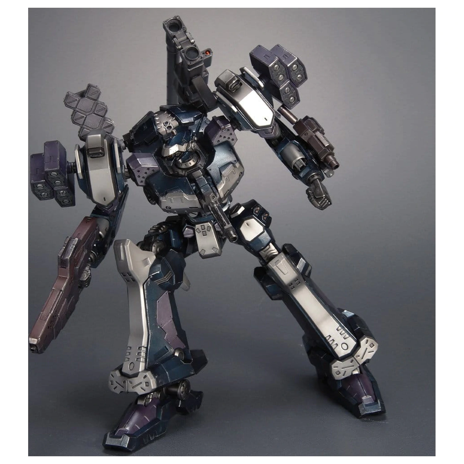 Armored Core Macheta din plastic 1/72 CREST CR-C75U2 Close Quarters Ver. 16 cm poza produsului