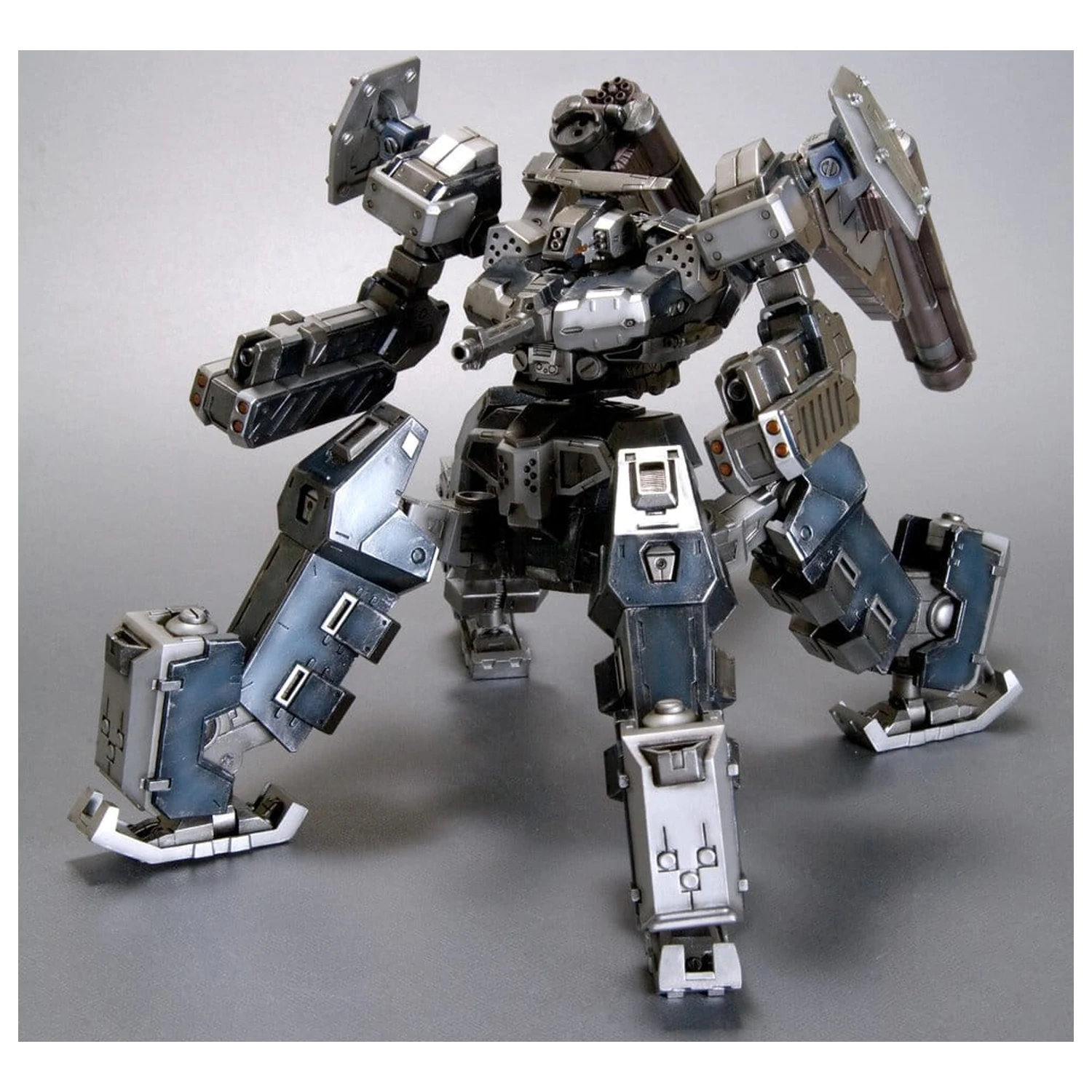 Armored Core Kit model plastic 1/72 CREST CR-C75U2 DELTA Ver. 16 cm poza produsului