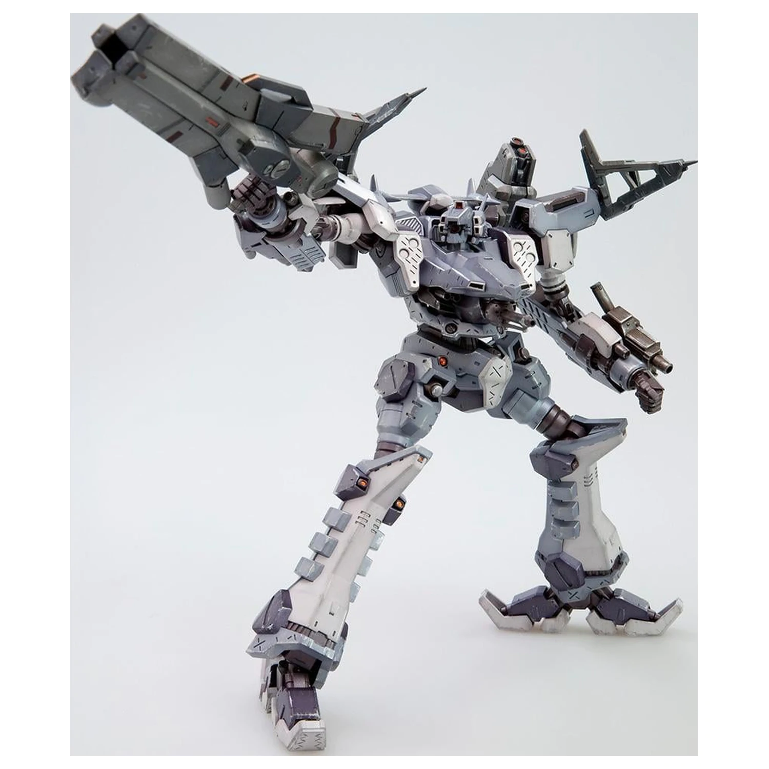 Kit model Armored Core VI Crest CR-C98E2 Assault Type 16cm poza produsului