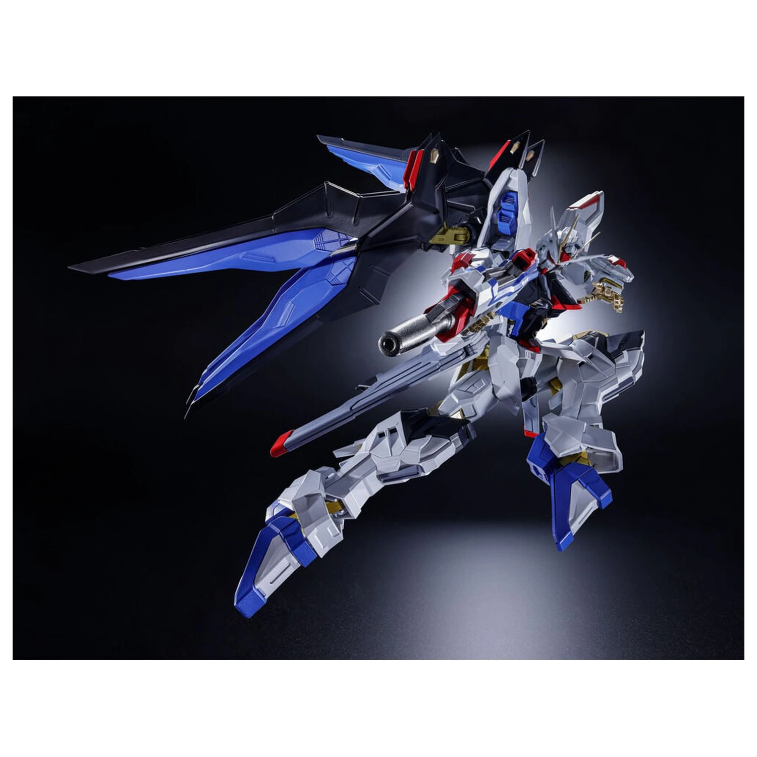 Asolute Act Strike Freedom Gundam figurina 18.5cm poza produsului
