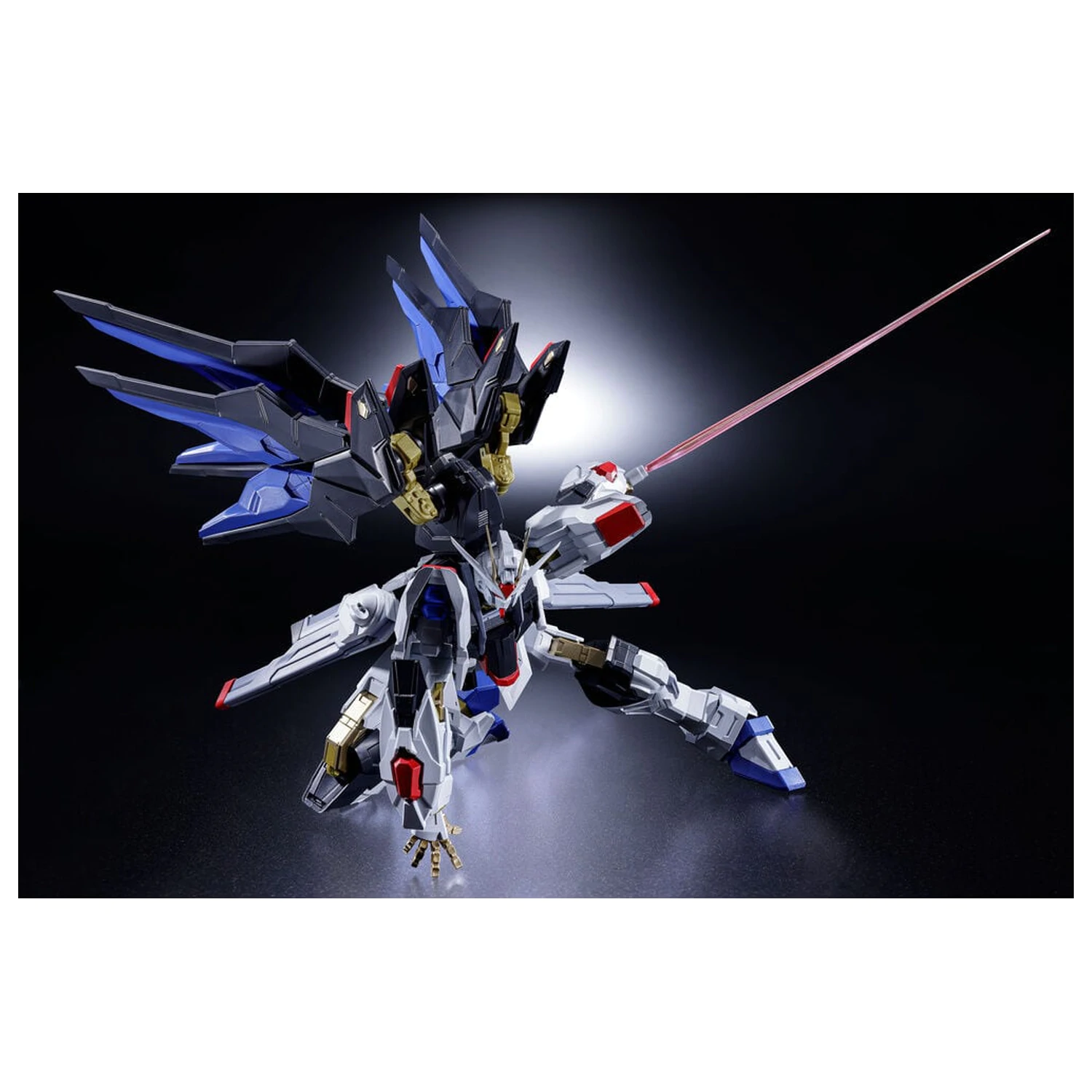 Asolute Act Strike Freedom Gundam figurina 18.5cm poza produsului