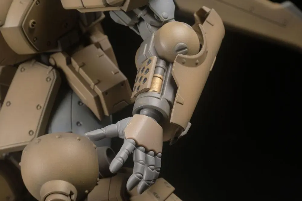Assault Suits Leynos Plastic Model Kit 1/35 AS-5E3 Leynos (Mass Production-Type) Renewal Ver. 15 cm poza produsului