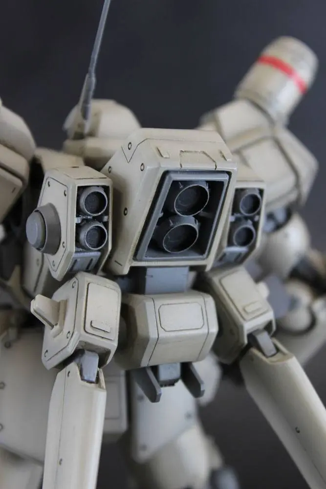 Assault Suits Leynos Kit Model din Plastic 1/35 AS-5E3 Leynos (Player Type) Renewal Ver. 28 cm poza produsului