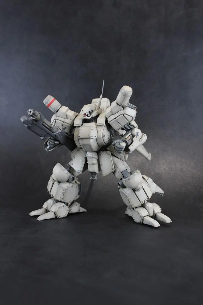 Assault Suits Leynos Kit Model din Plastic 1/35 AS-5E3 Leynos (Player Type) Renewal Ver. 28 cm poza produsului