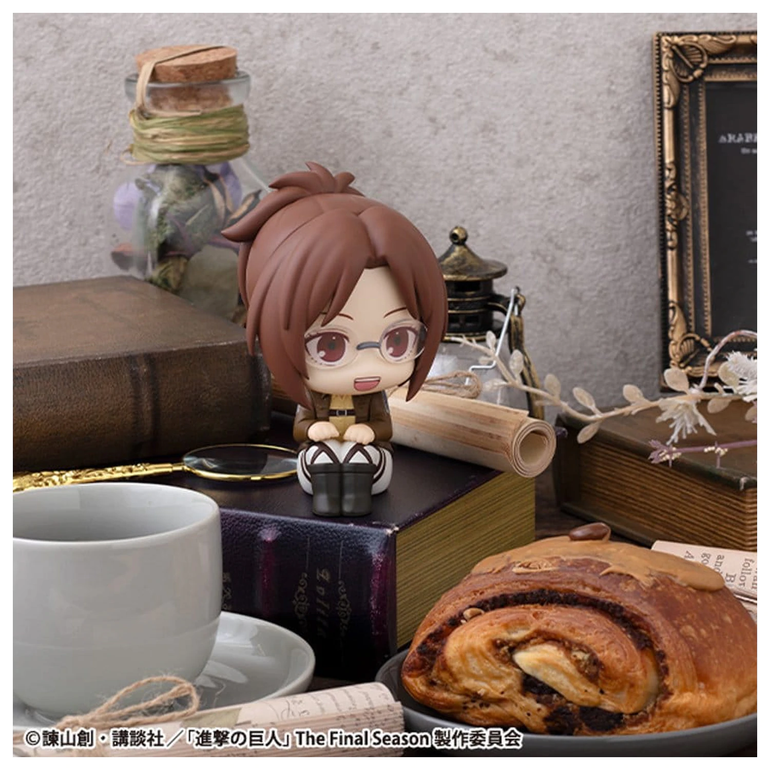 Attack on Titan Look Up Figurina PVC Hange Zoe 11 cm poza produsului