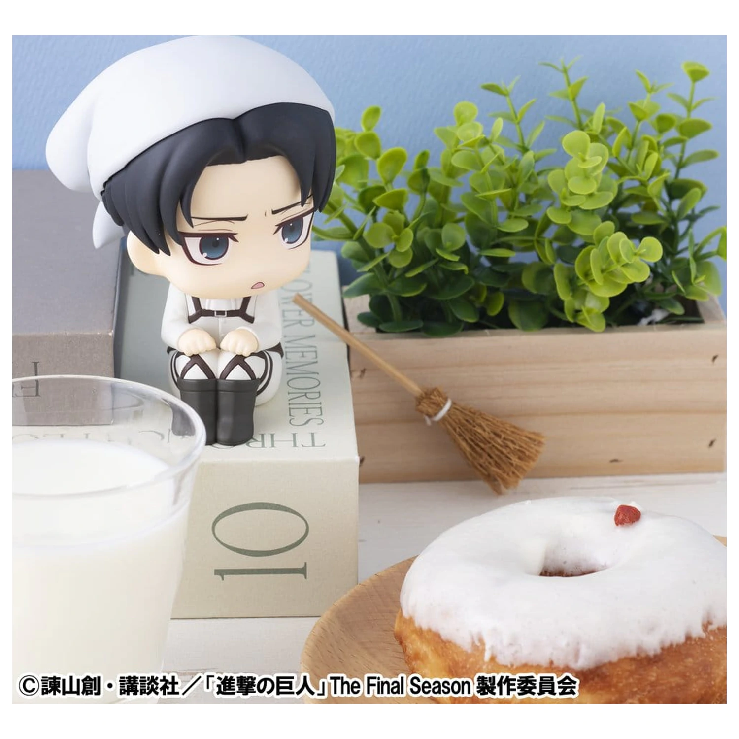 Attack on Titan Look Up Statuie PVC Levi Cleaning up Ver. 11 cm poza produsului