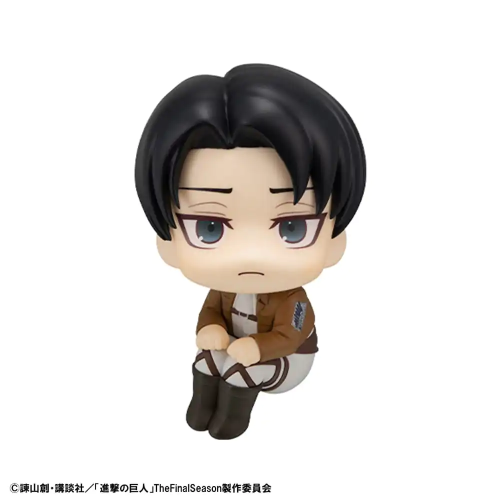 Attack on Titan Look Up Statuie PVC Levi 11 cm poza produsului
