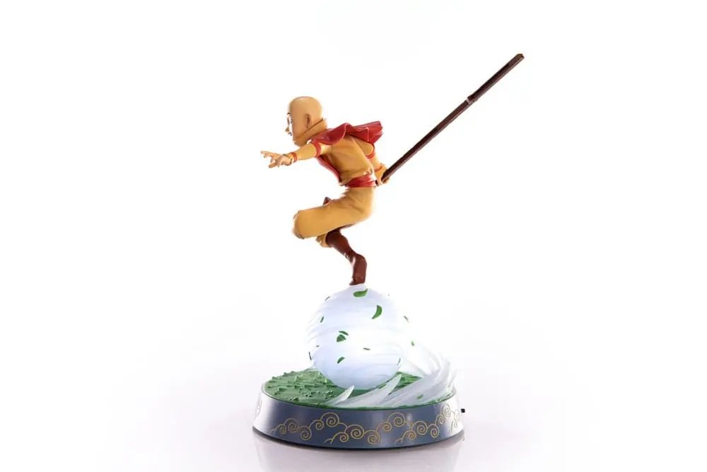 Avatar: The Last Airbender Statuie PVC Aang Collector's Edition 27 cm poza produsului