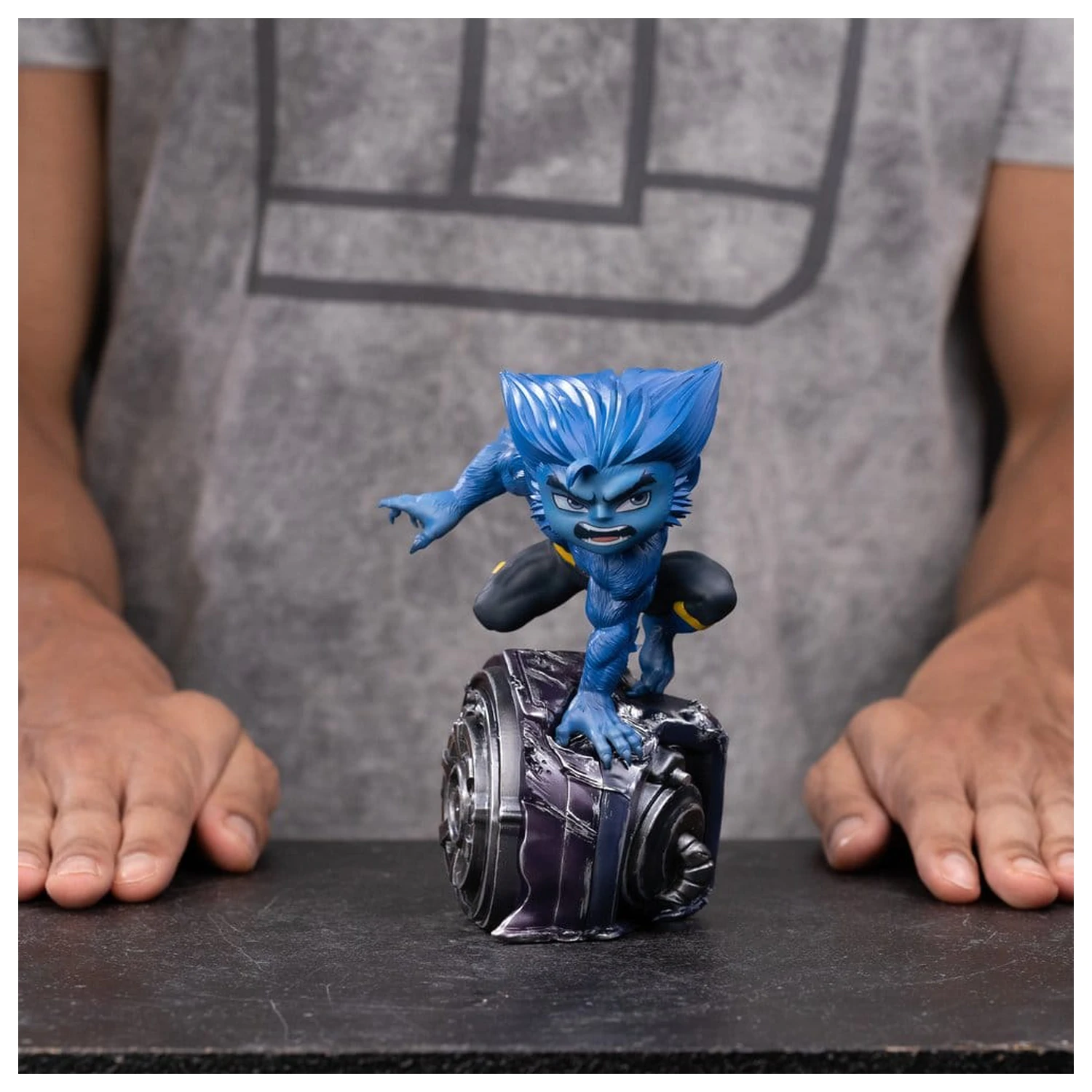 Avengers: Doomsday Minico Mini Figurina Bestie poza produsului