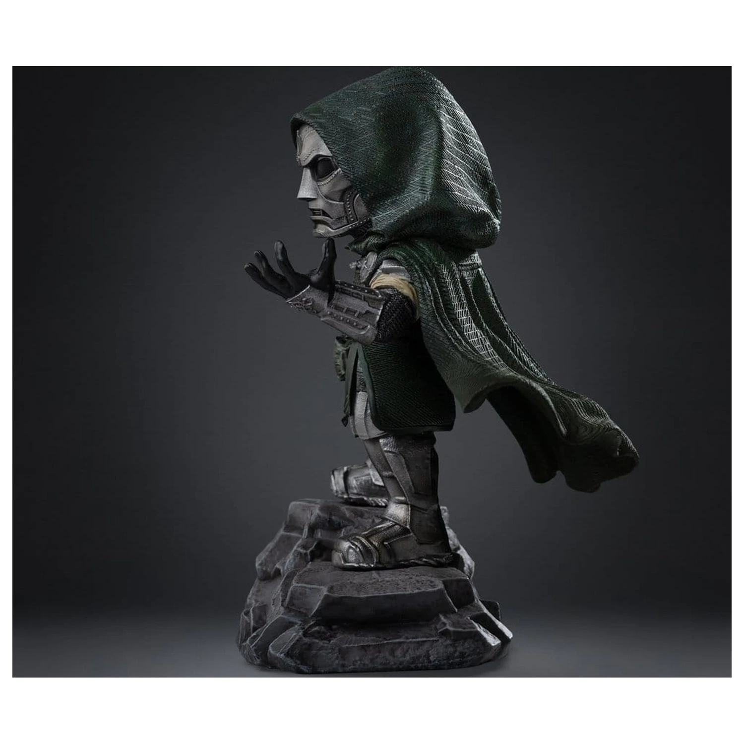 Avengers: Doomsday Statuie MiniCo Doctor Doom 15 cm poza produsului