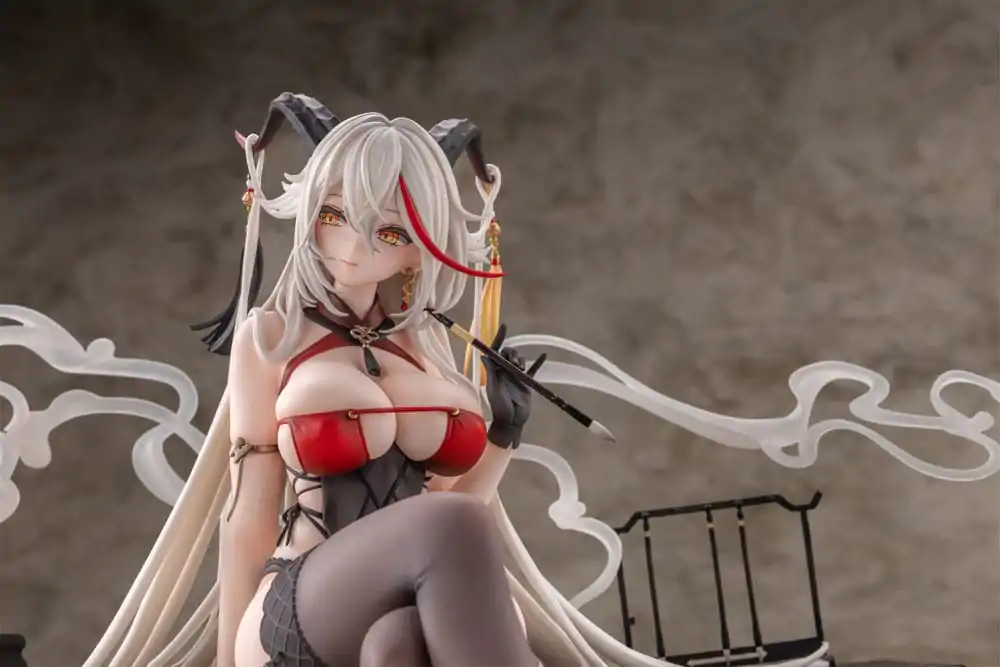 Azur Lane Statuie PVC 1/6 Agir Golden Dragon Among Auspicious Clouds Ver. 22 cm poza produsului