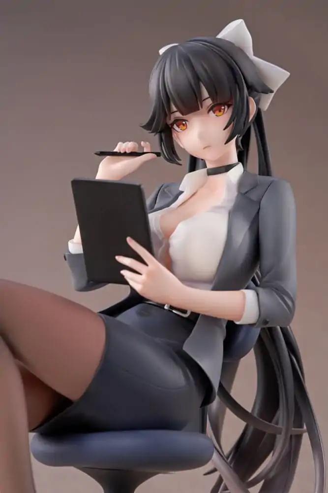 Azur Lane statuie PVC 1/6 Takao Ofiice Lady Ver. 18 cm poza produsului
