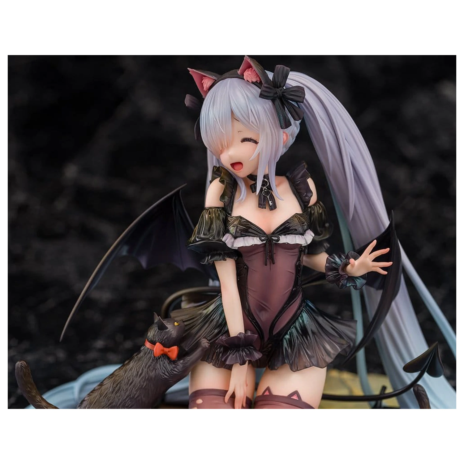 Azur Lane Figurina PVC 1/7 Janus Fright-Night Scaredy-Cat Ver. 16 cm poza produsului