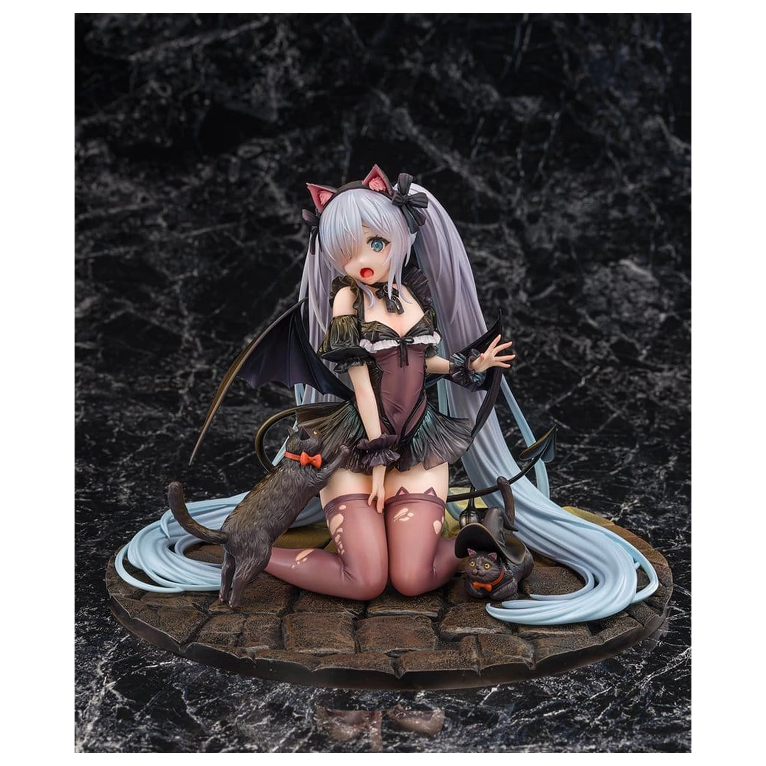 Azur Lane Figurina PVC 1/7 Janus Fright-Night Scaredy-Cat Ver. 16 cm poza produsului