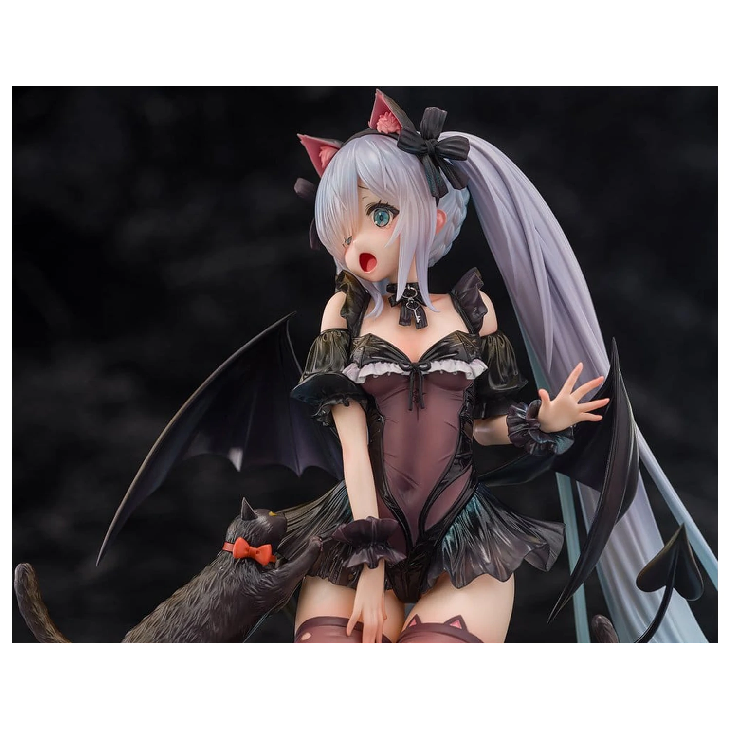 Azur Lane Figurina PVC 1/7 Janus Fright-Night Scaredy-Cat Ver. 16 cm poza produsului