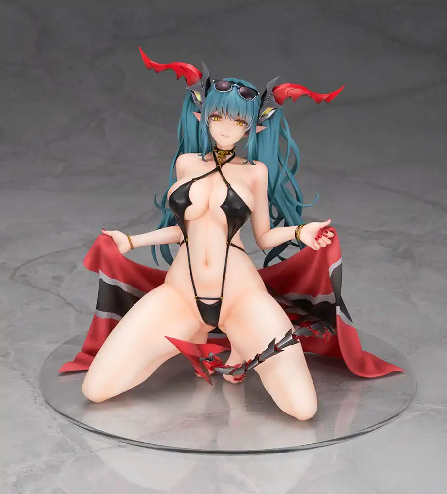 Azur Lane PVC Statuie 1/7 Regensburg Dark Dragon and the Coast of Light Ver. 16 cm poza produsului