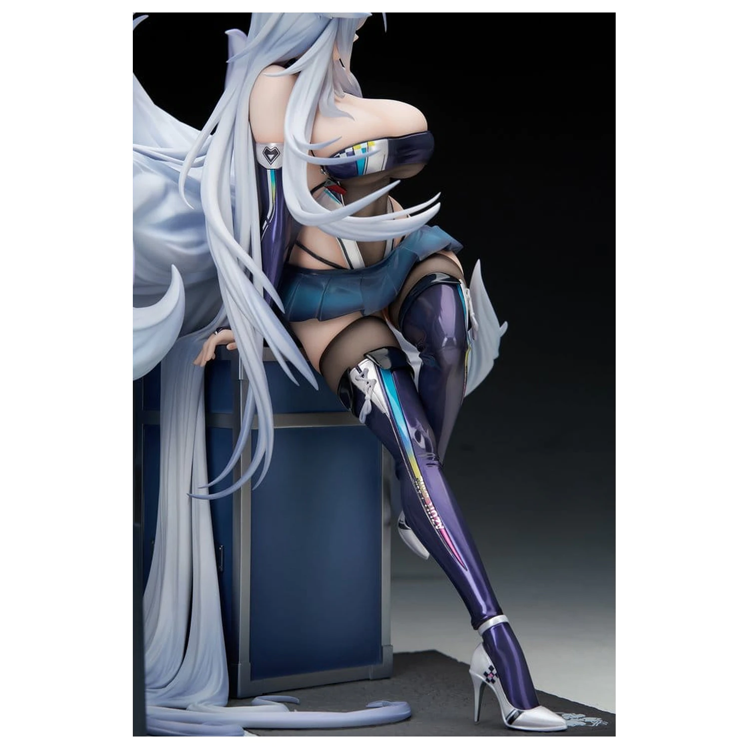 Azur Lane figurina PVC 1/7 Shinano Moonlit Chrome Ver. Acrylic Special Edition cu display 25 cm poza produsului