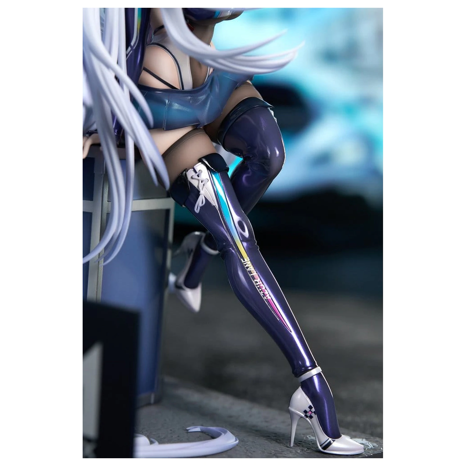 Azur Lane figurina PVC 1/7 Shinano Moonlit Chrome Ver. Acrylic Special Edition cu display 25 cm poza produsului
