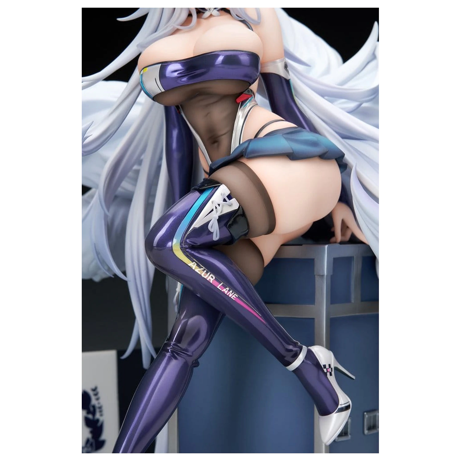 Azur Lane figurina PVC 1/7 Shinano Moonlit Chrome Ver. Acrylic Special Edition cu display 25 cm poza produsului