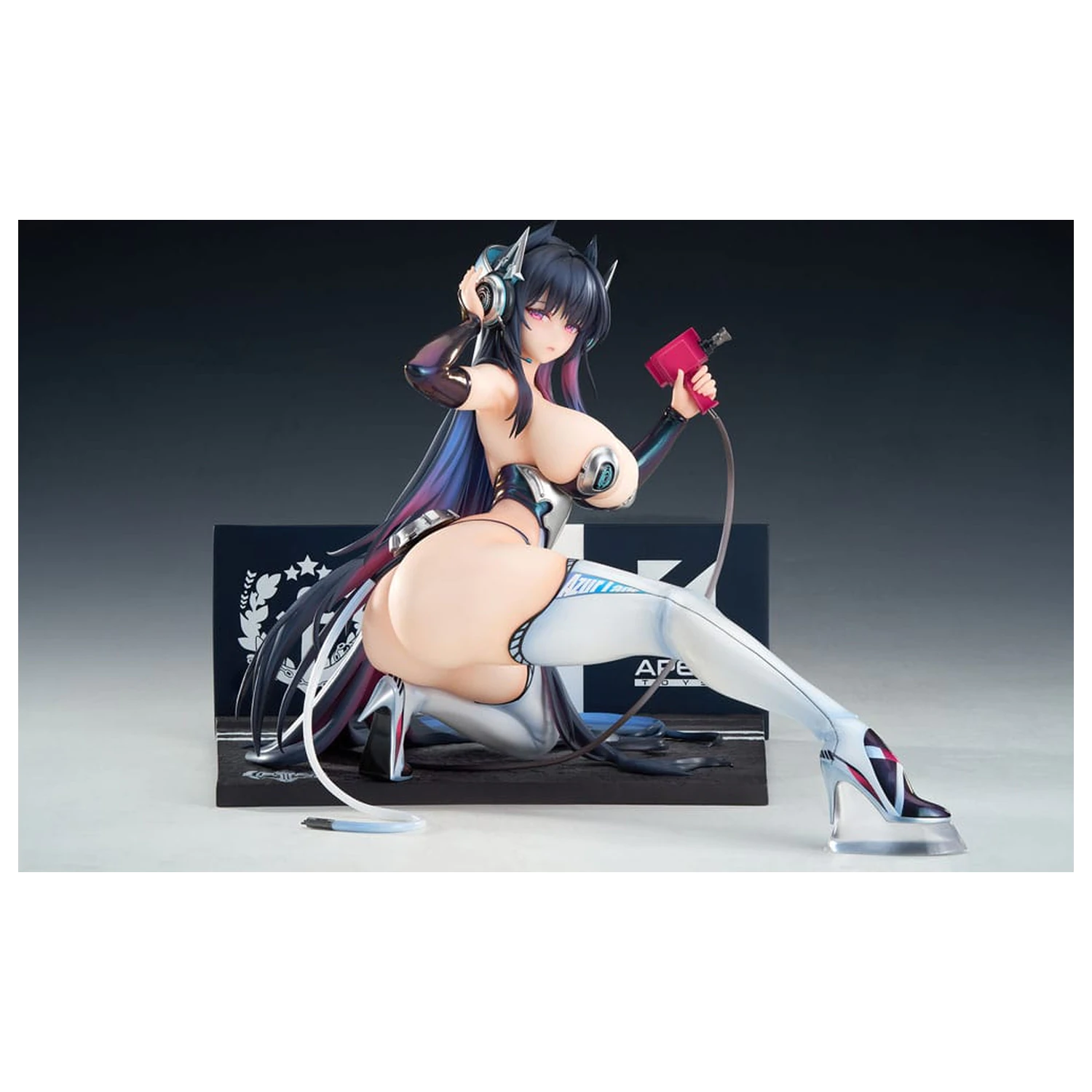 Azur Lane Statuie PVC 1/7 Strasbourg Faerie of the Race Circuit Ver. 16 cm poza produsului